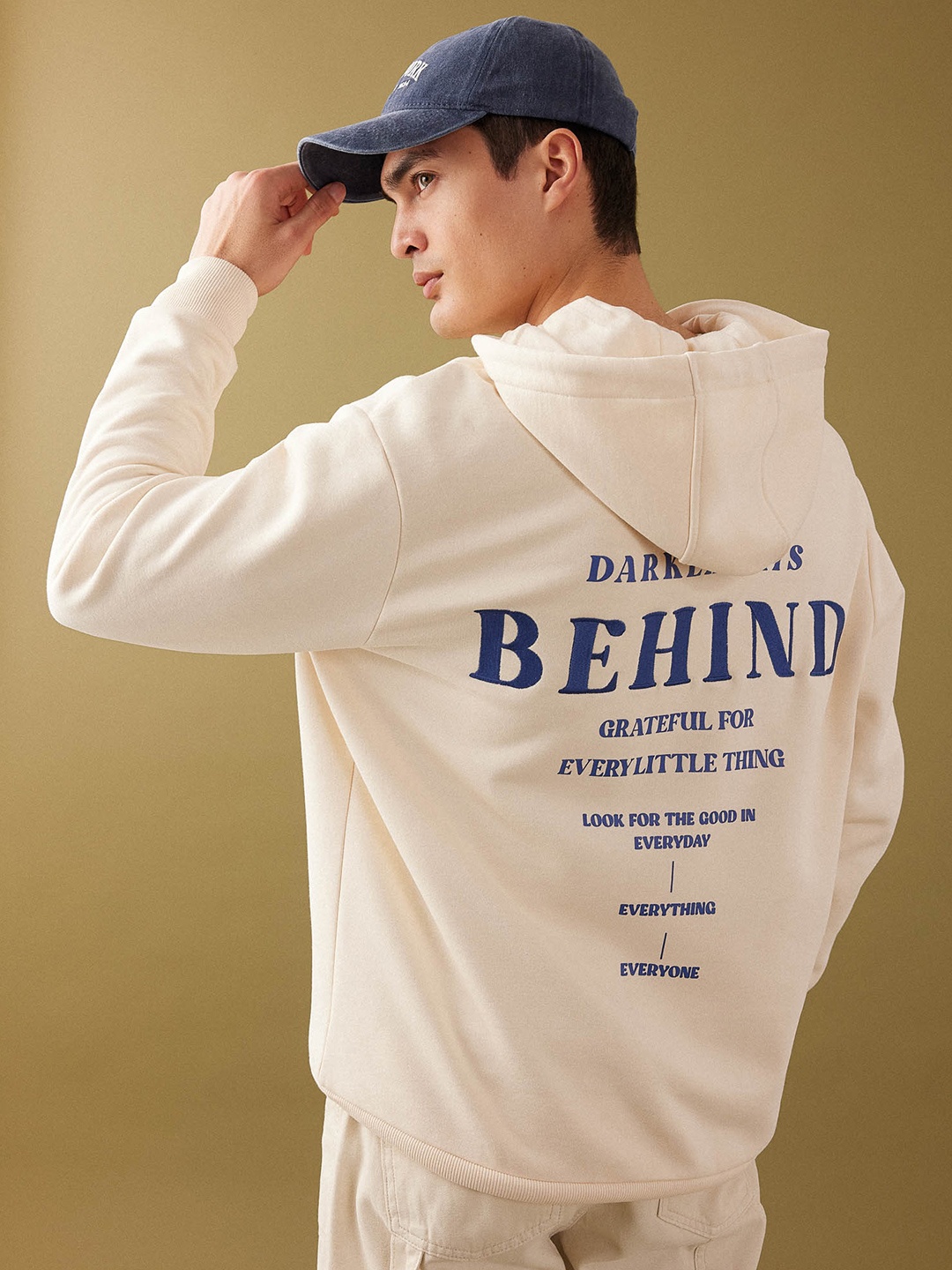 

DeFacto Typography Printed Hooded Cotton Sweatshirt, Off white