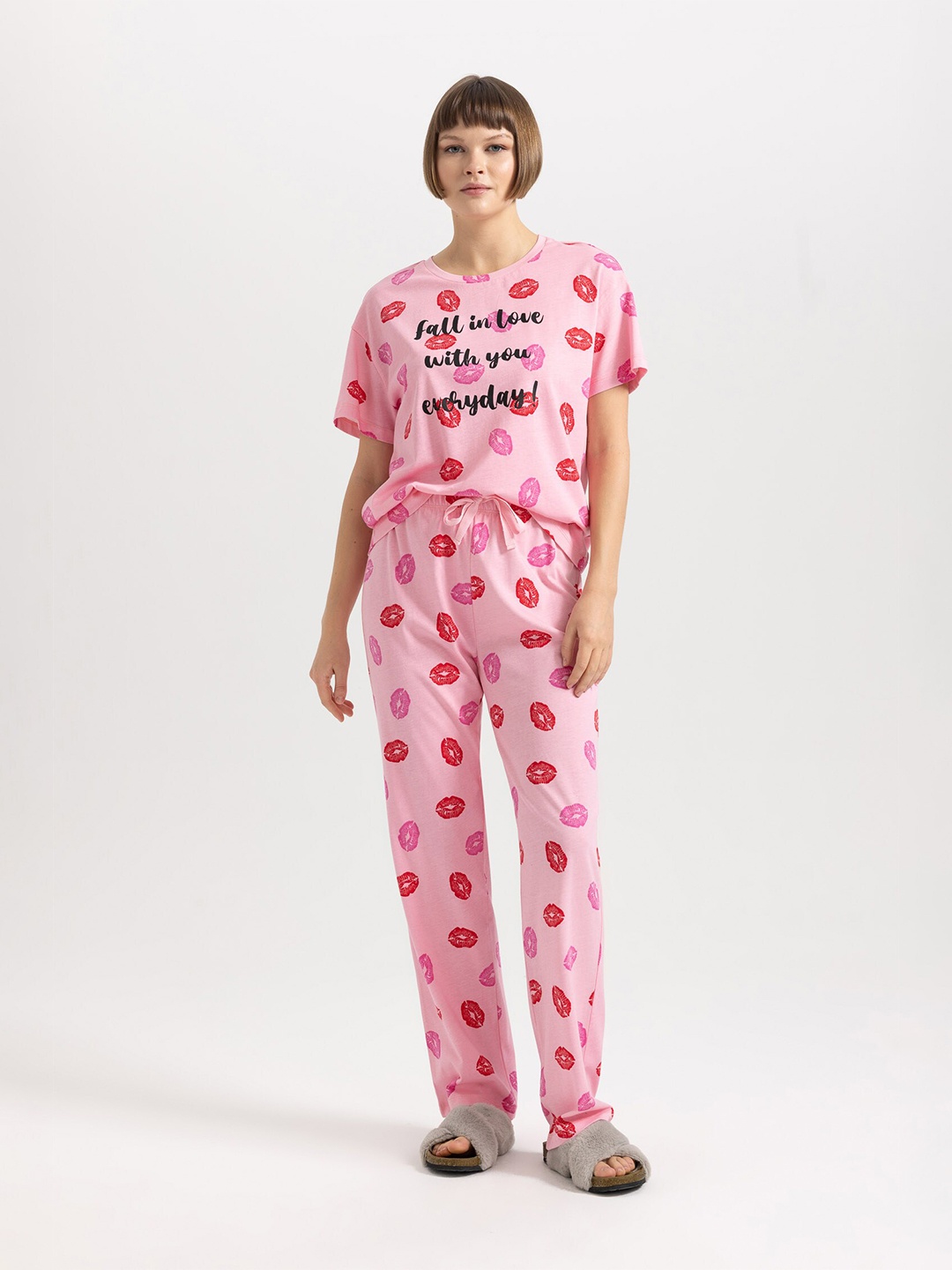 

DeFacto Printed Pure Cotton Top & Pyjamas, Pink