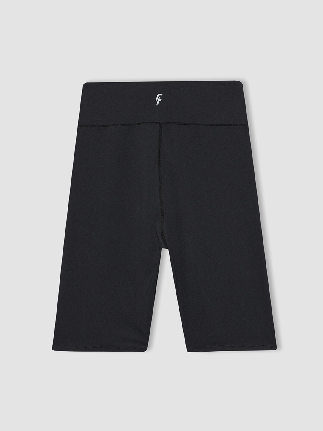 

DeFacto Women Regular Fit Mid Rise Shorts, Black