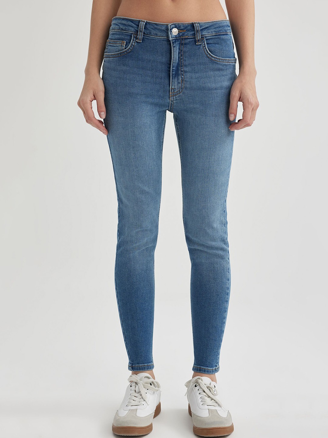 

DeFacto Women Mid Rise Cotton Chinos Trousers, Blue