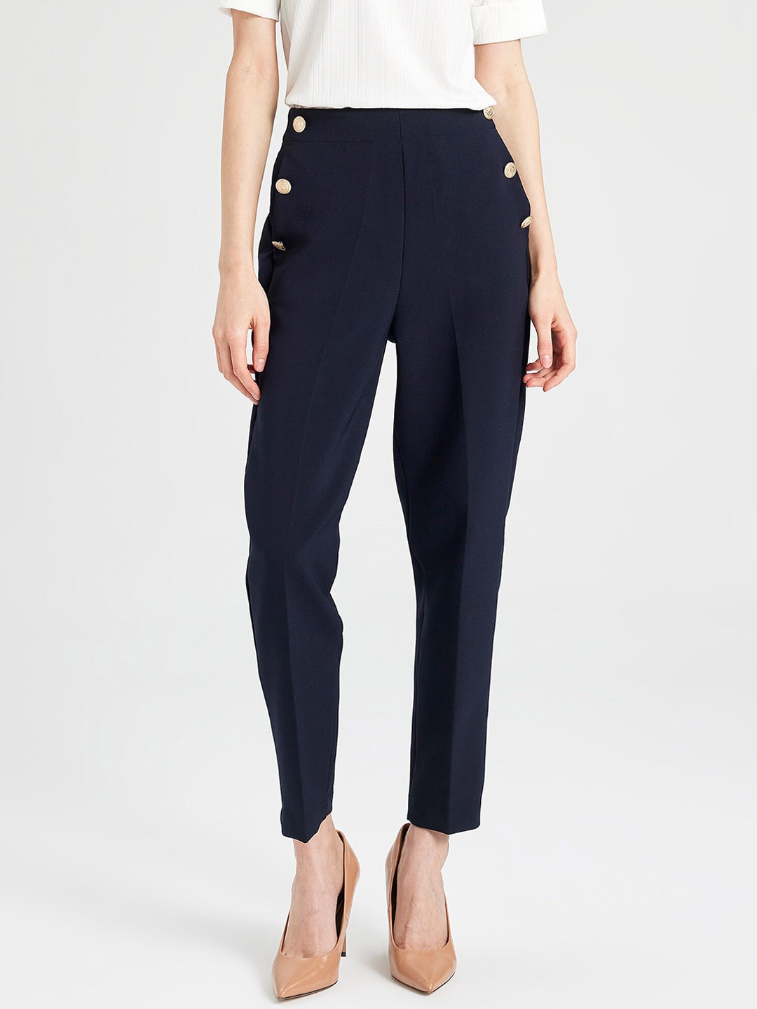 

DeFacto Women Mid-Rise Regular Trousers, Navy blue