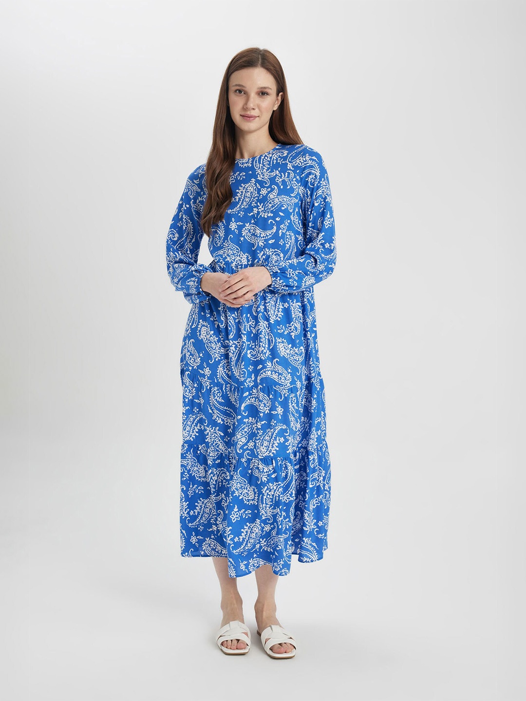 

DeFacto Ethnic Motifs Printed A-Line Midi Dress, Blue