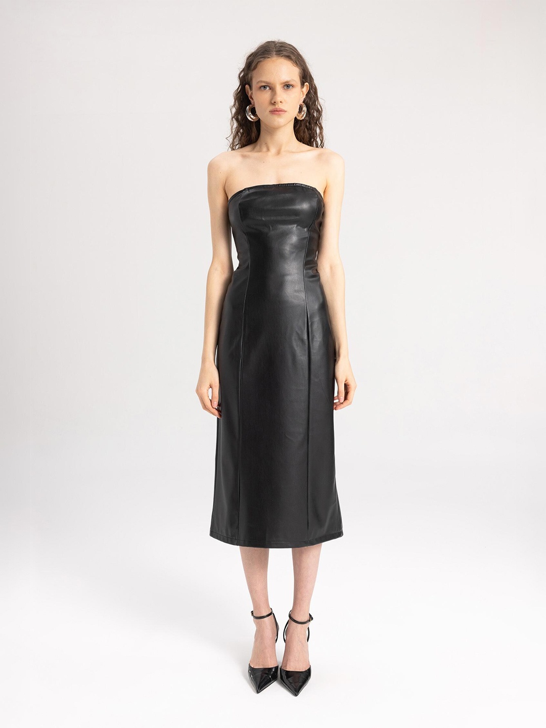 

DeFacto Strapless Sheath Dress, Black