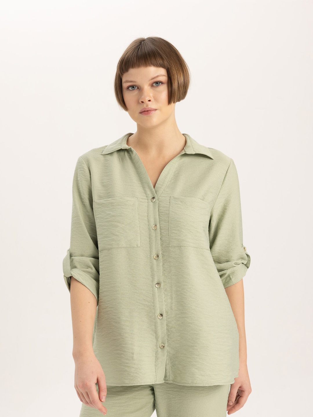 

DeFacto Textured Roll-Up Sleeves Casual Shirt, Green