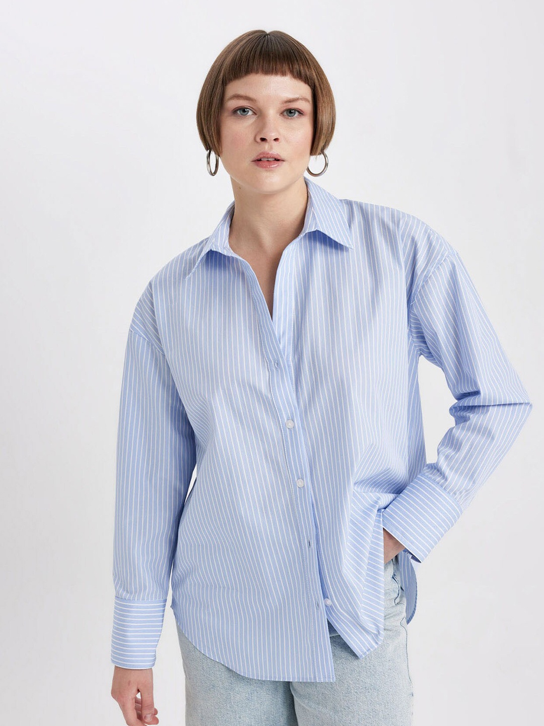 

DeFacto Vertical Striped Drop-Shoulder Pure Cotton Casual Shirt, Blue