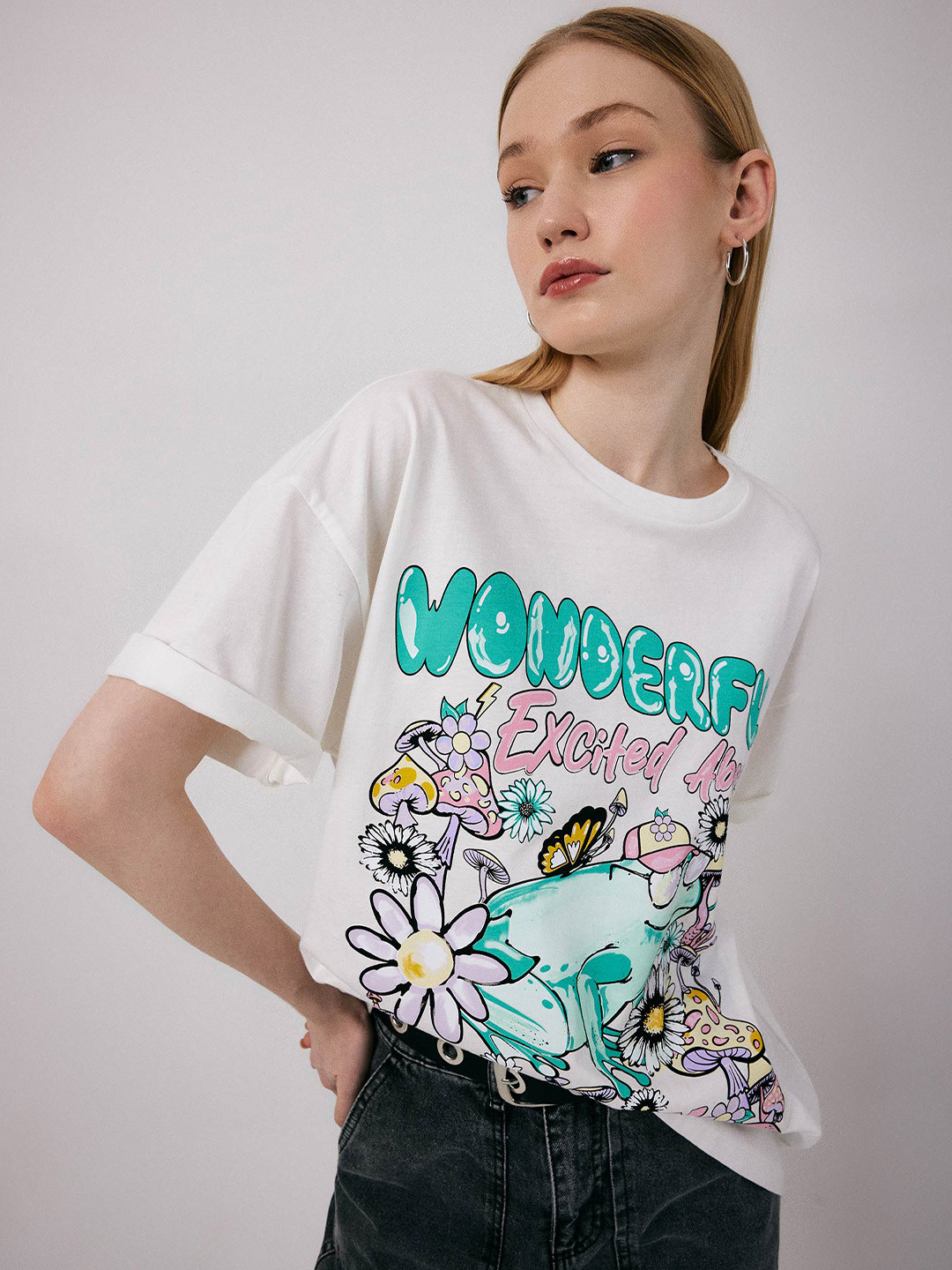 

DeFacto Graphic Printed Drop-Shoulder Pure Cotton T-shirt, White