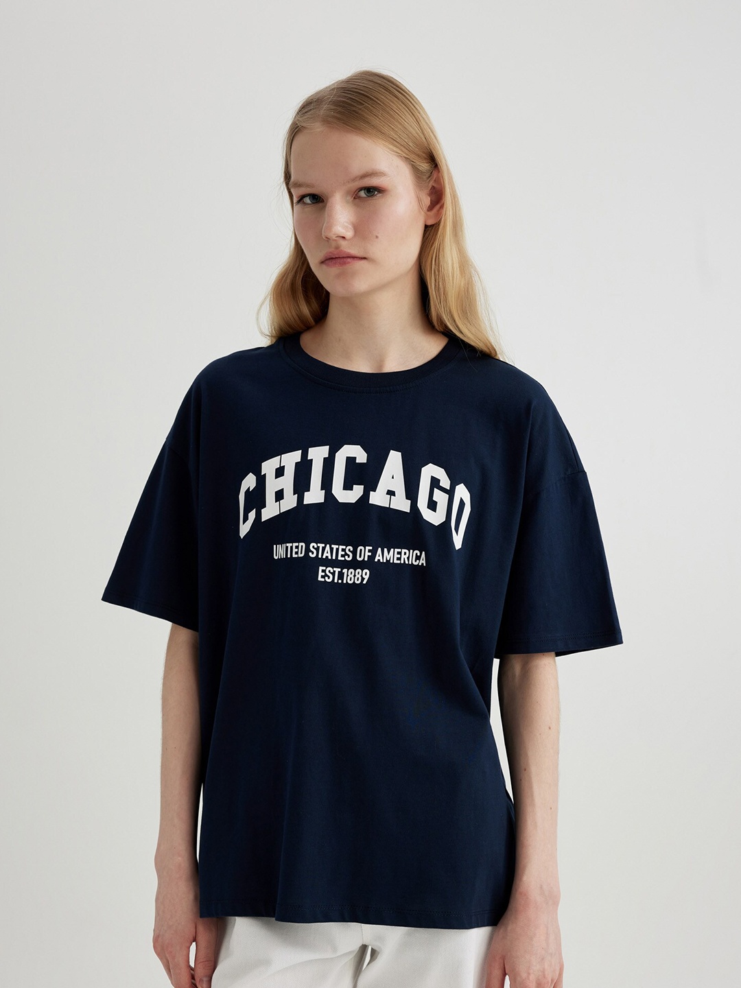 

DeFacto Typography Printed Drop-Shoulder Pure Cotton T-shirt, Navy blue