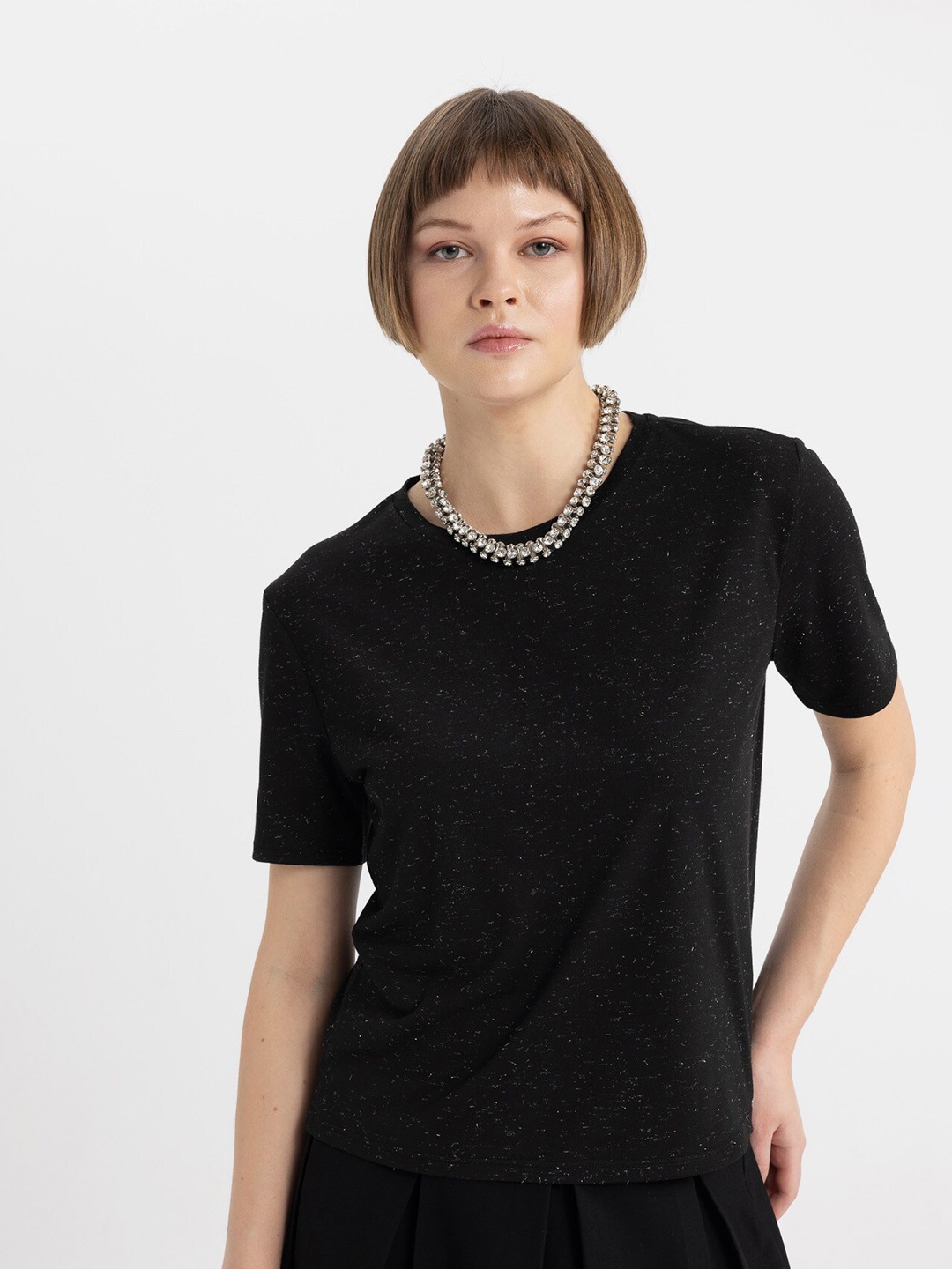 

DeFacto Round Neck T-shirt, Black
