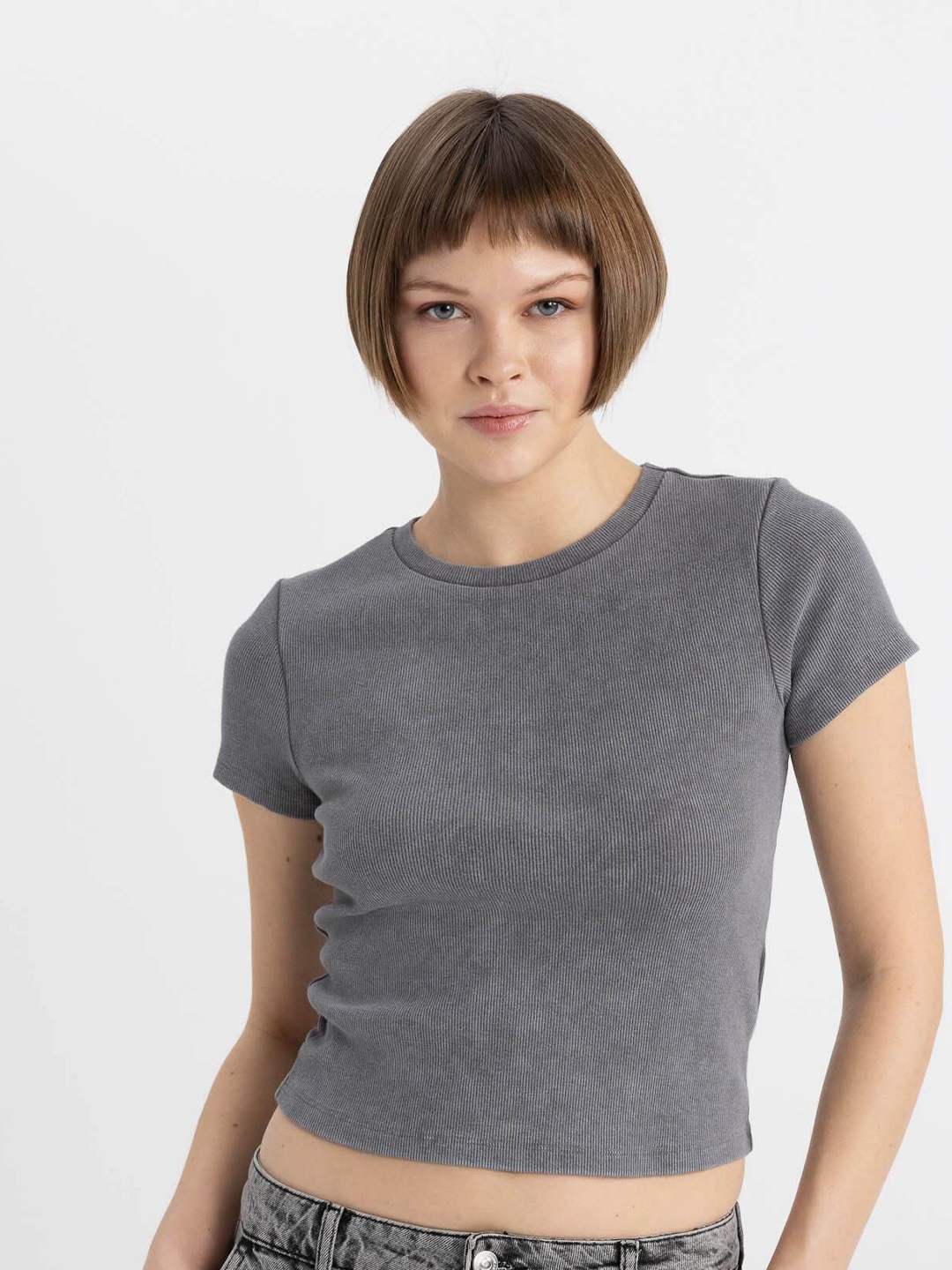 

DeFacto Round Neck T-shirt, Grey
