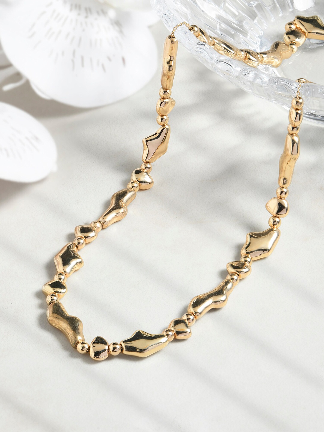 

Accessorize Gold-Plated Wavy Shape Necklace