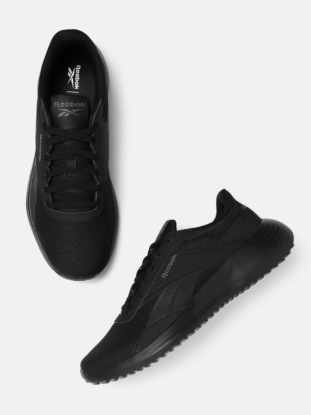 

Reebok Men Woven Design Lite 4 Running Shoes, Black