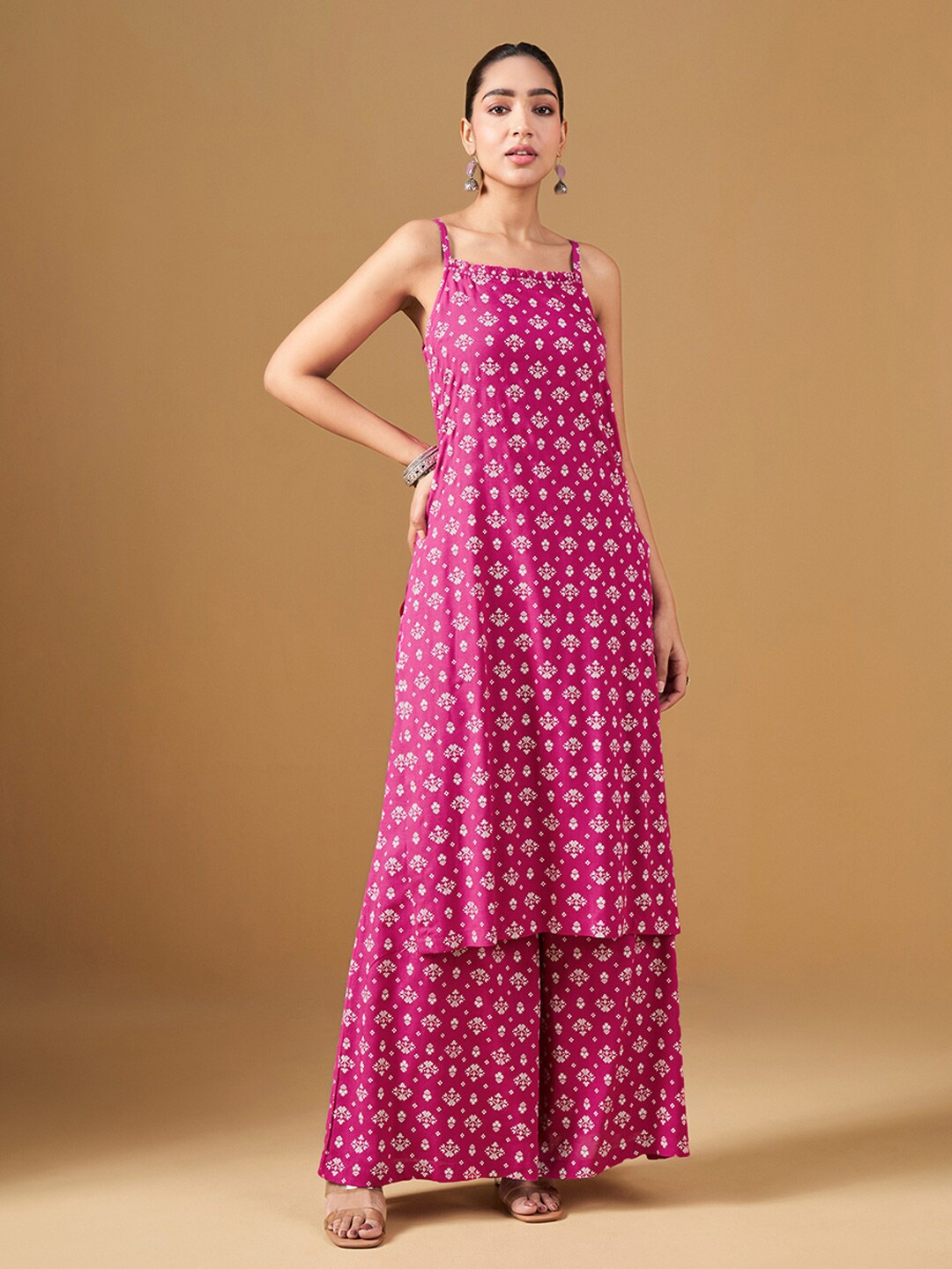 

Global Desi Ethnic Motifs Printed Kurta With Palazzo, Pink