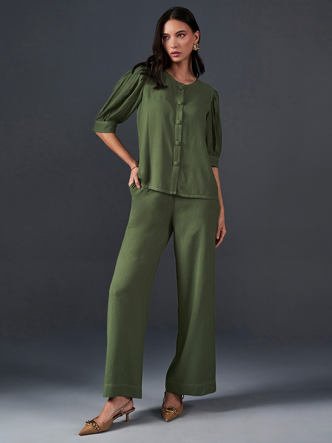 

AND Puff Sleeves Top With Trousers, Green