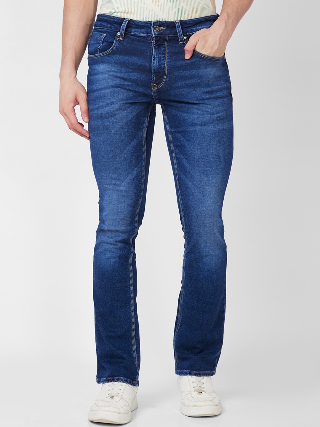 

SPYKAR Men Bootcut Heavy Fade Clean Look Stretchable Jeans, Blue