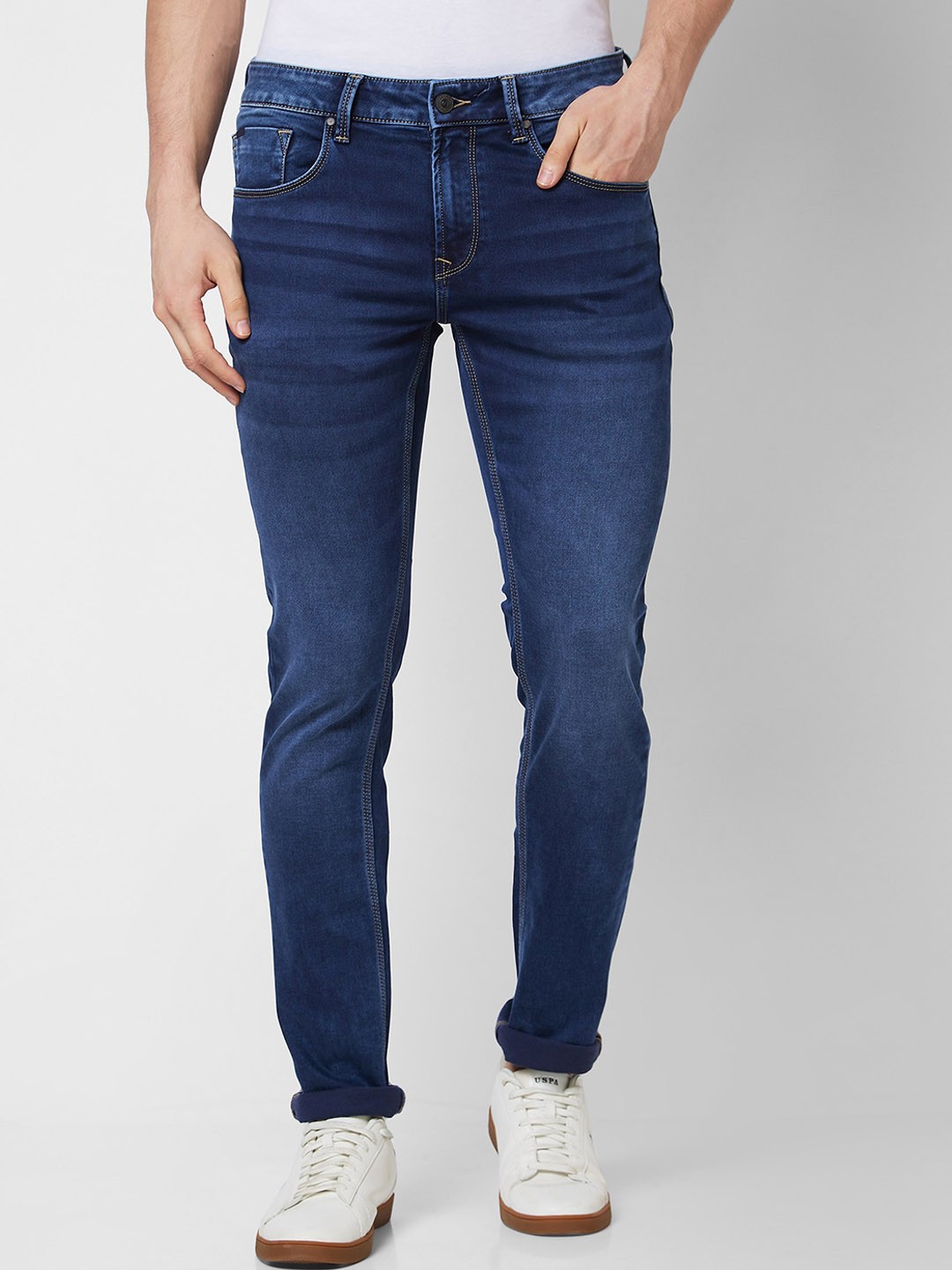 

SPYKAR Men Skinny Fit Low-Rise Light Fade Stretchable Jeans, Blue