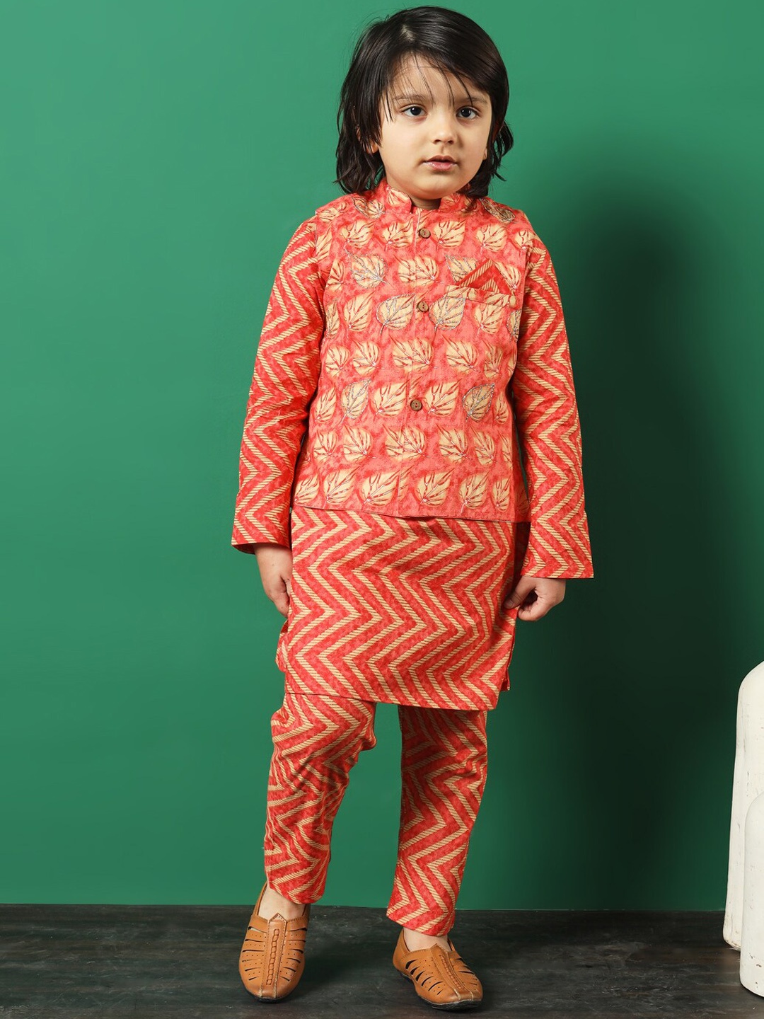

Readiprint Boys Printed Regular Pure Cotton Kurta with Pyjamas, Peach