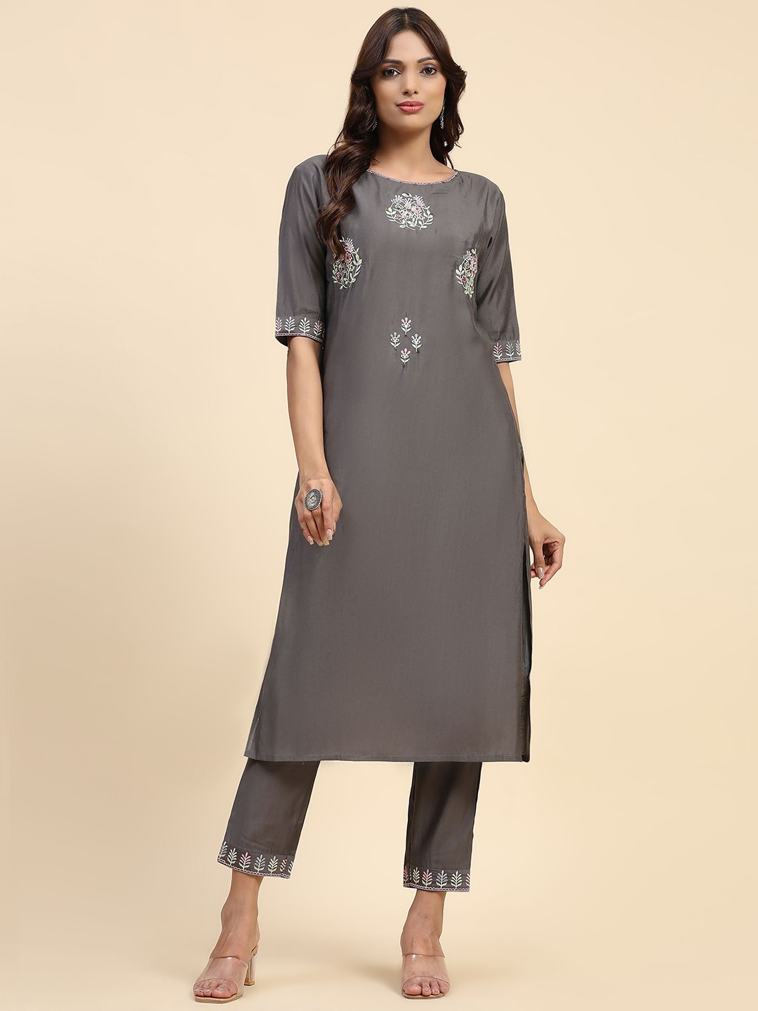 

Phenav Ethnic Motifs Embroidered Regular Thread Work Kurta with Trousers, Grey