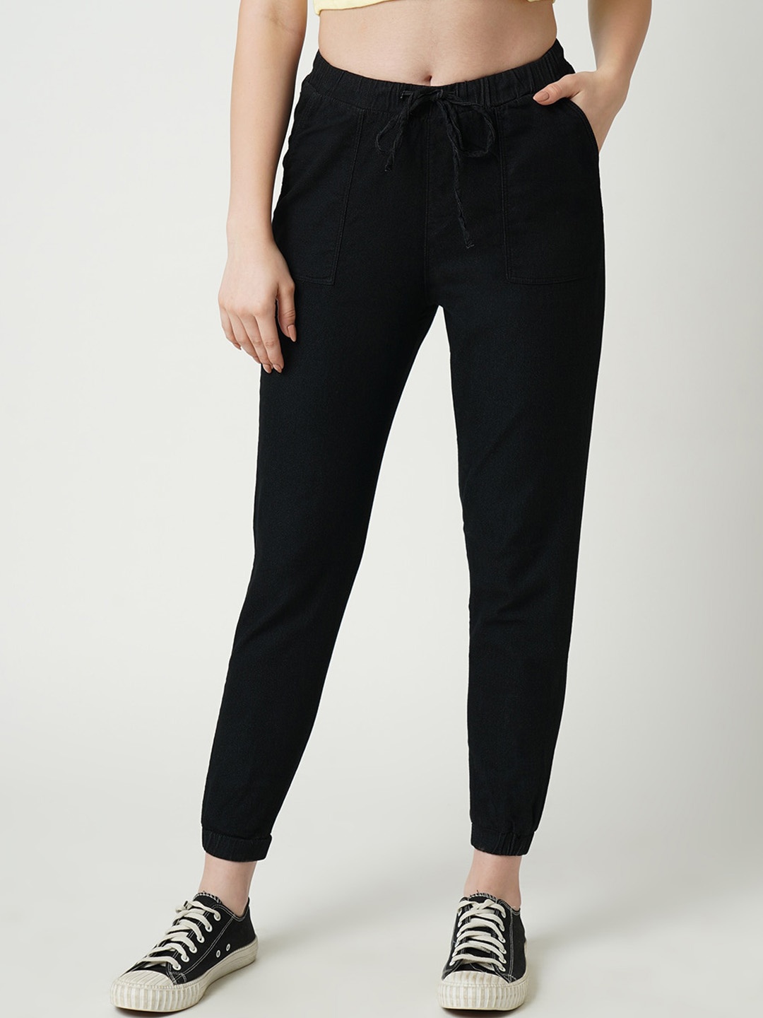 

Kraus Jeans Women Slim Fit High-Rise Cotton Joggers, Black