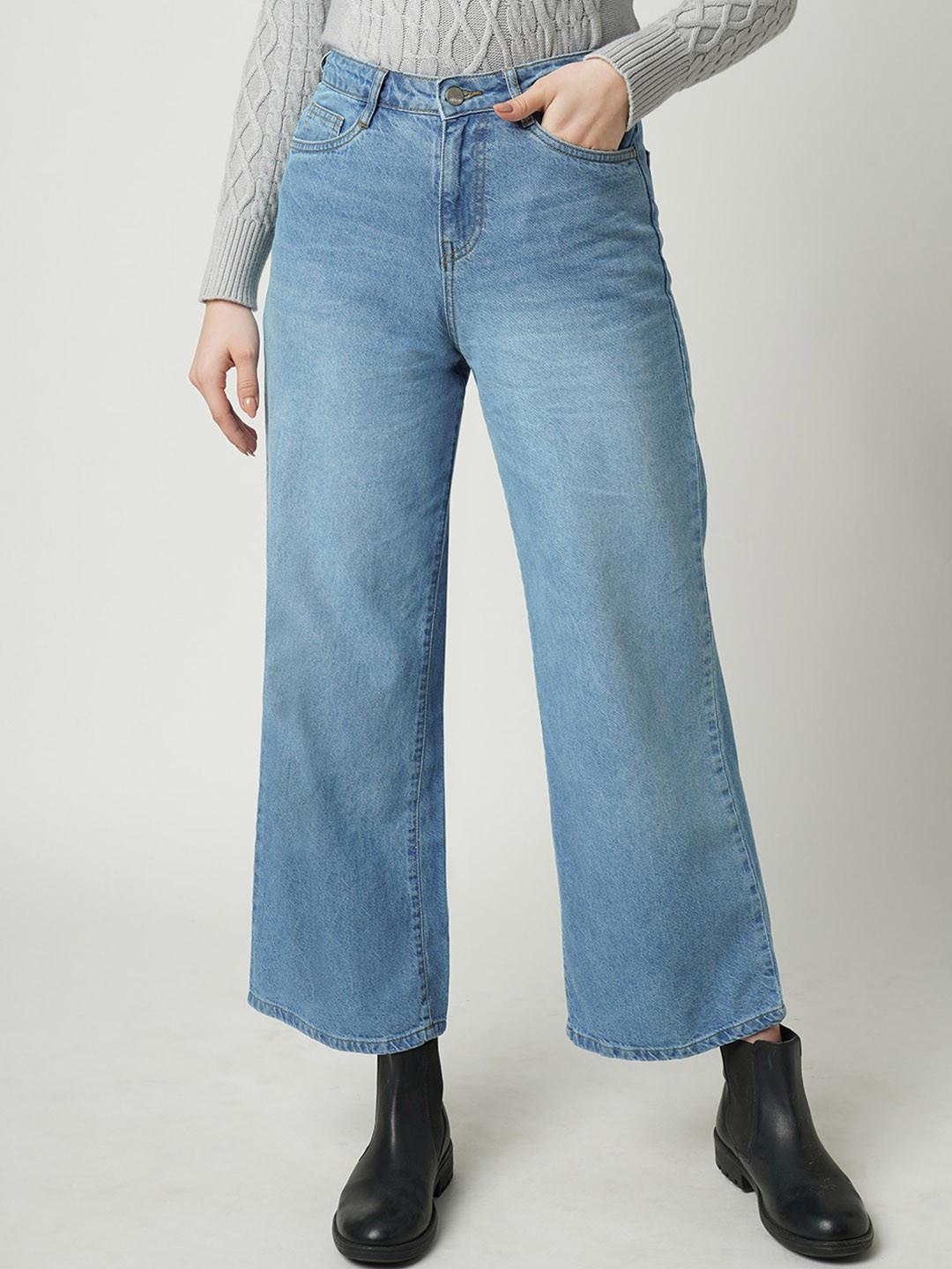 

Kraus Jeans Women Wide Leg High-Rise Light Fade Pure Cotton Jeans, Blue