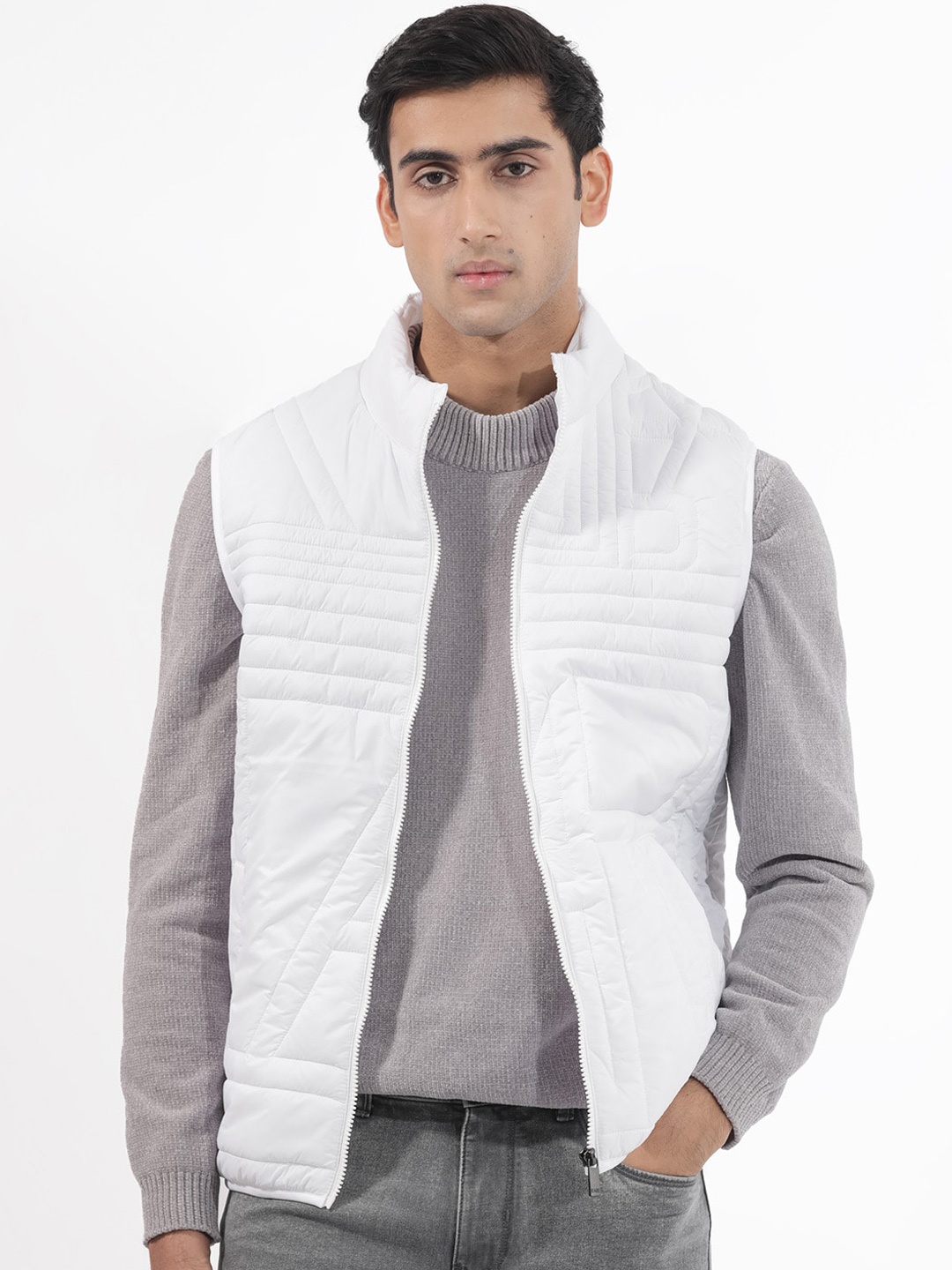 

RARE RABBIT Men Queltex Tailored Fit Mock Collar Quilted Jacket, White