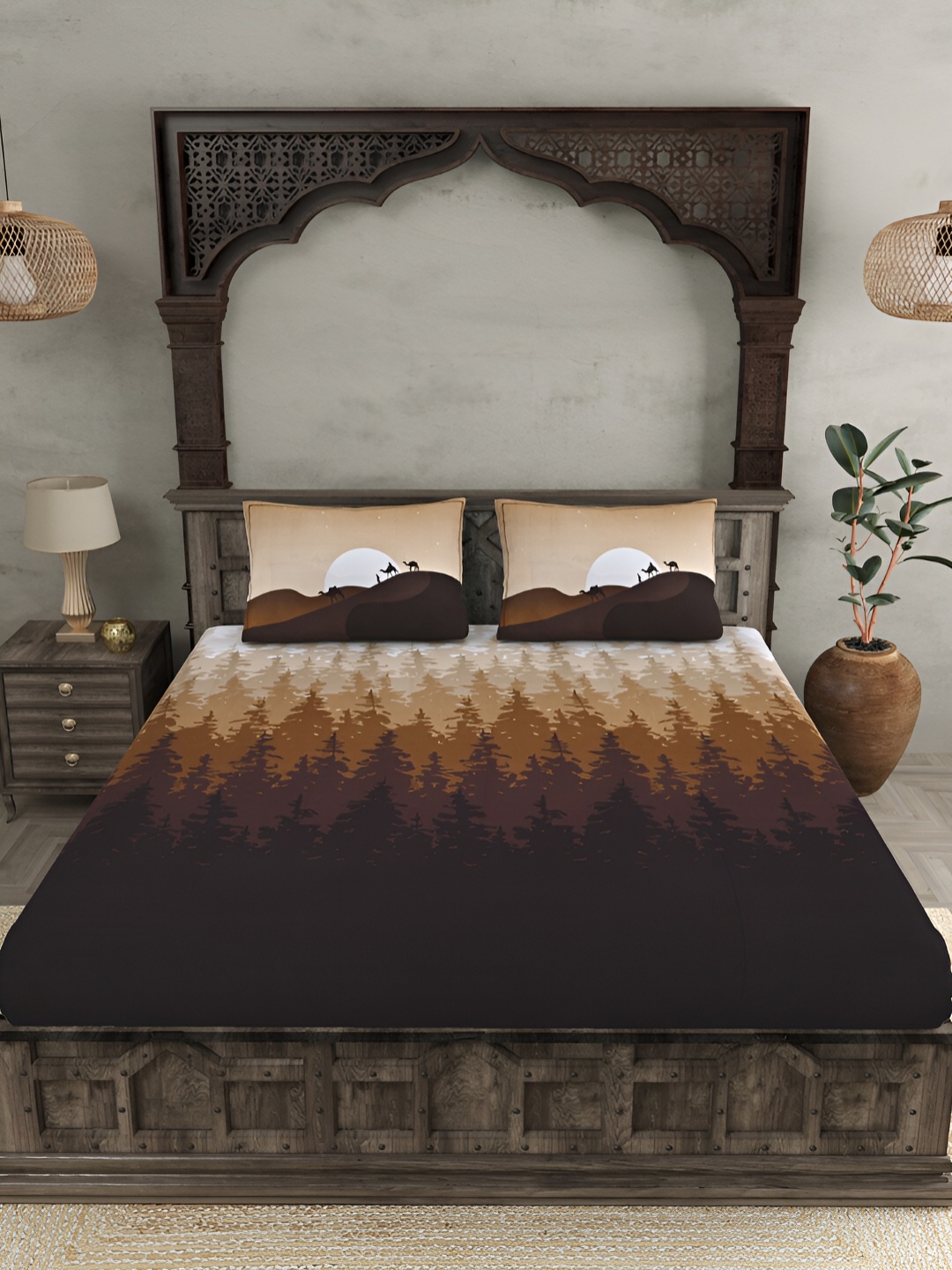 

JAIPUR FABRIC Beige & Brown Printed Cotton 300 TC King Bedsheet with 2 Pillow Covers