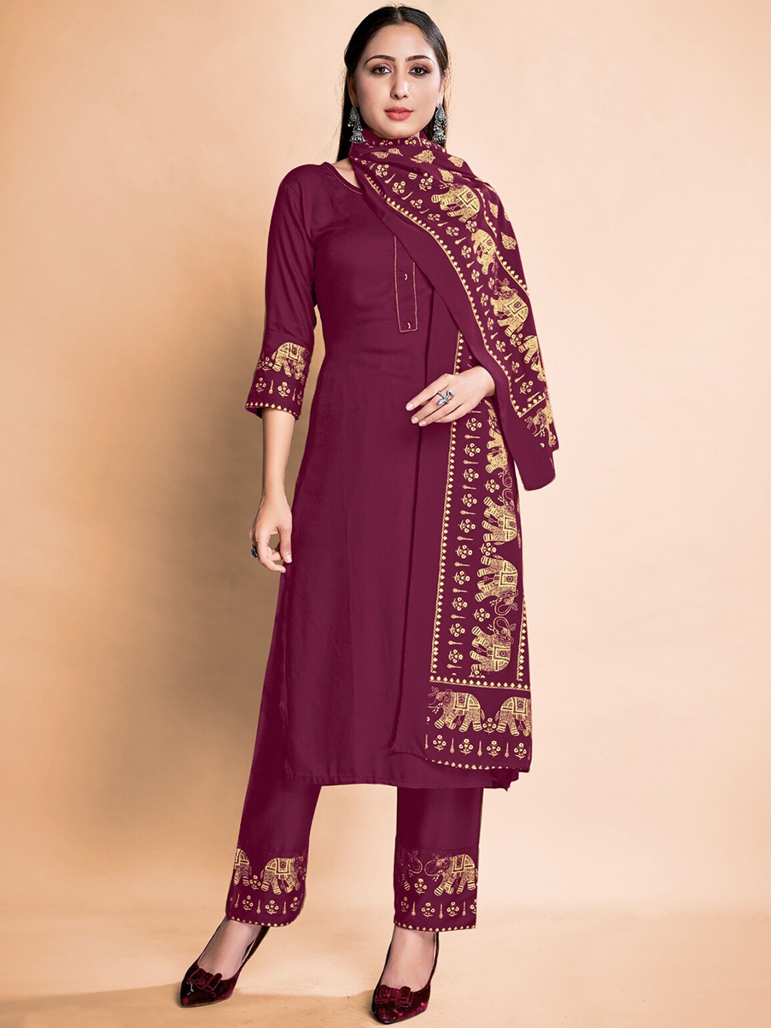 

Mitera Round Neck Straight Kurta with Trousers & With Dupatta, Maroon