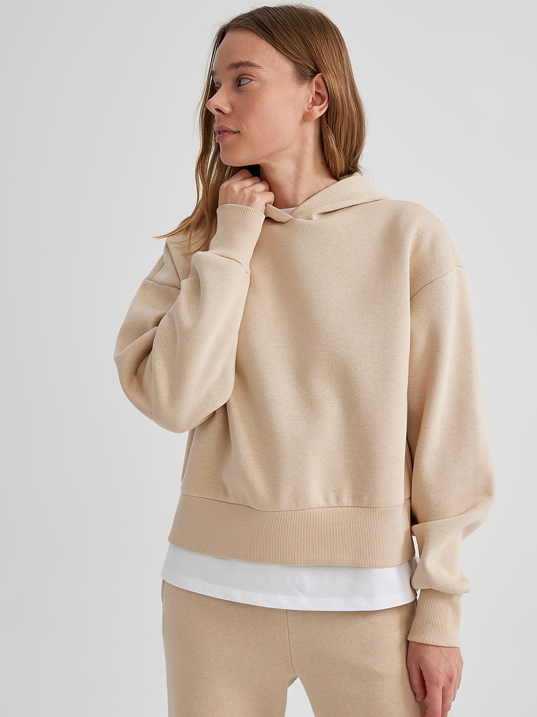 

DeFacto Hooded Long Sleeves Pullover, Beige