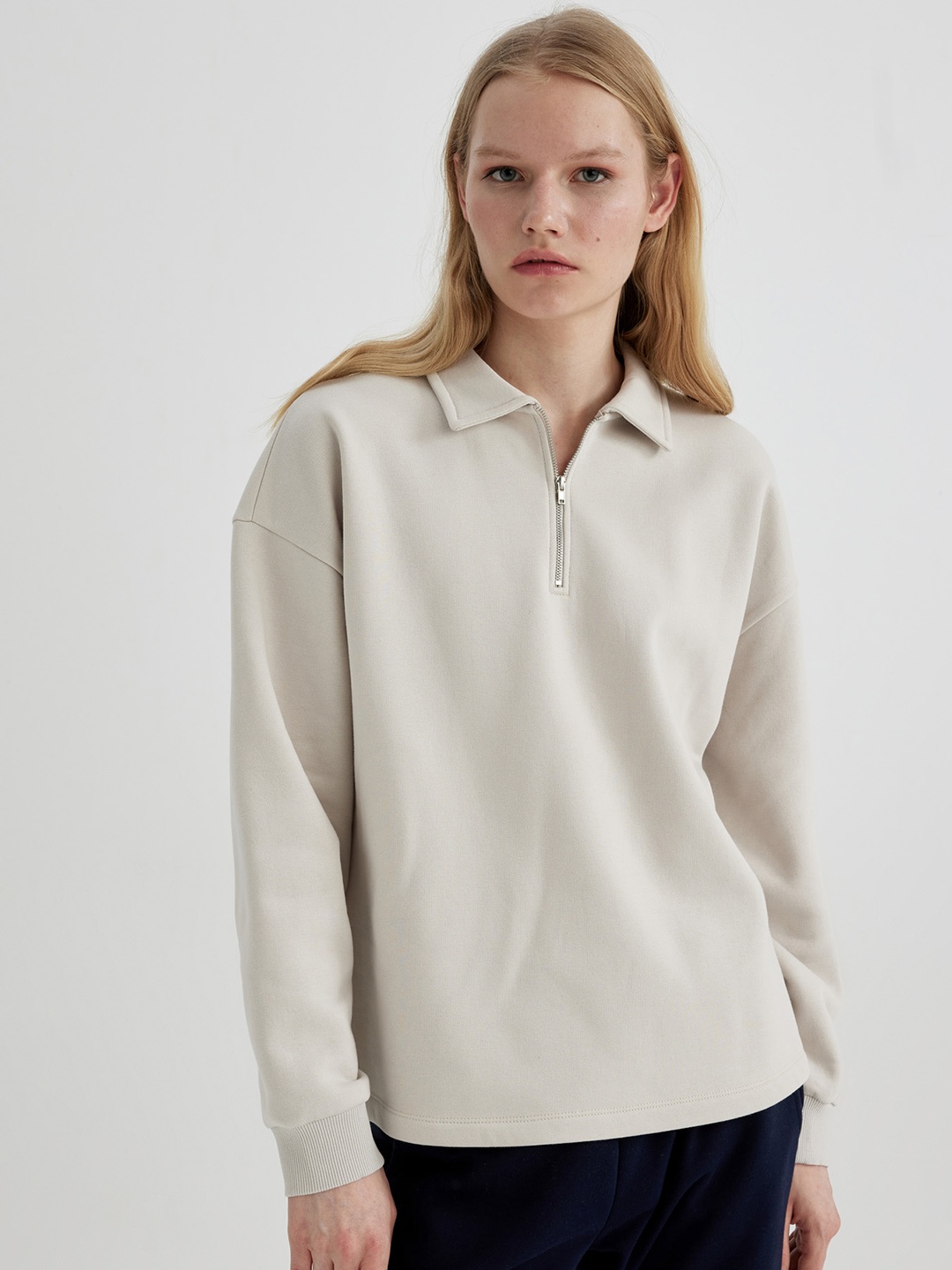 

DeFacto Shirt Collar Long Sleeves Pullover, Beige