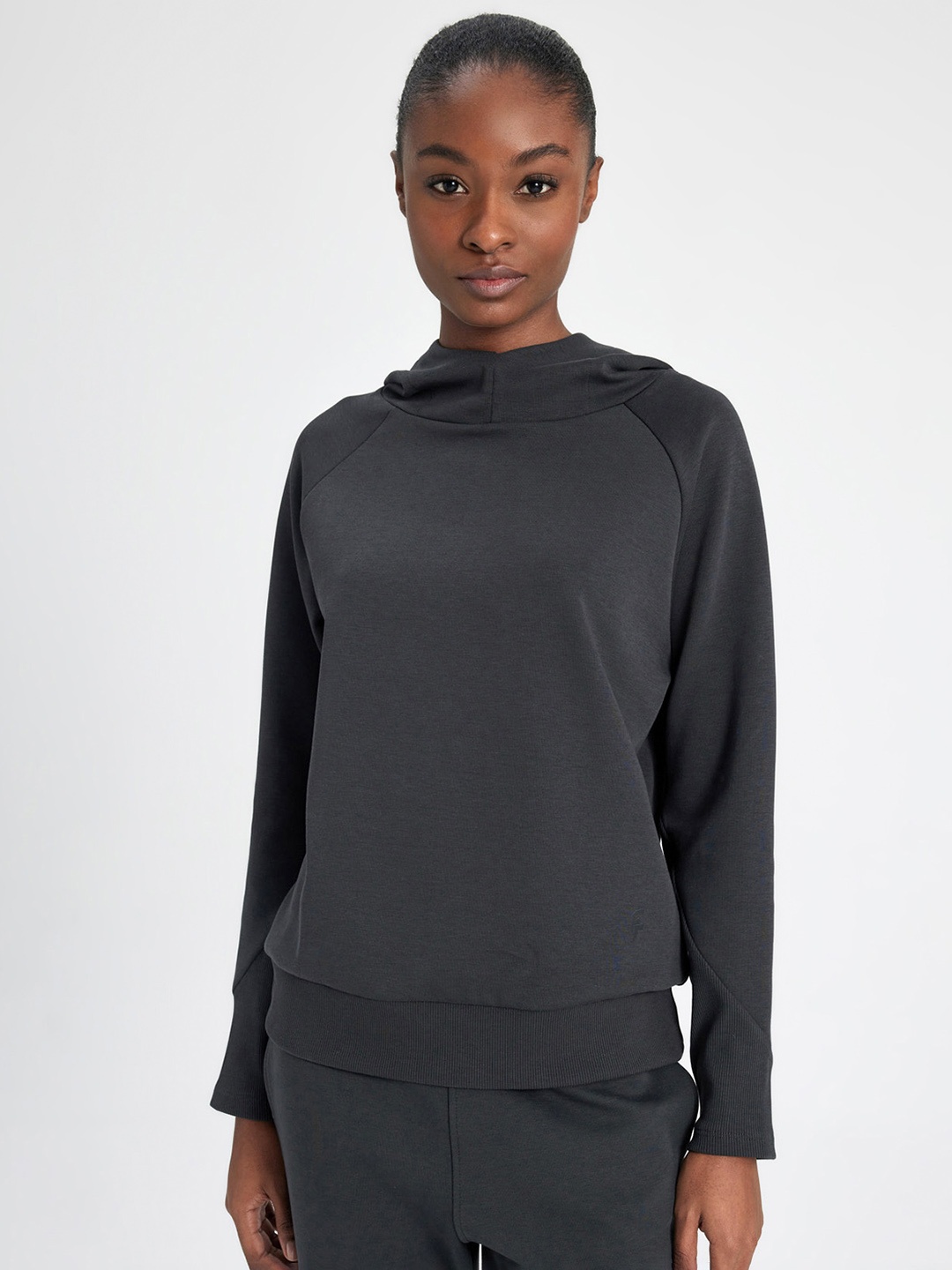 

DeFacto Long Sleeves Hooded Pullover Sweatshirt, Charcoal