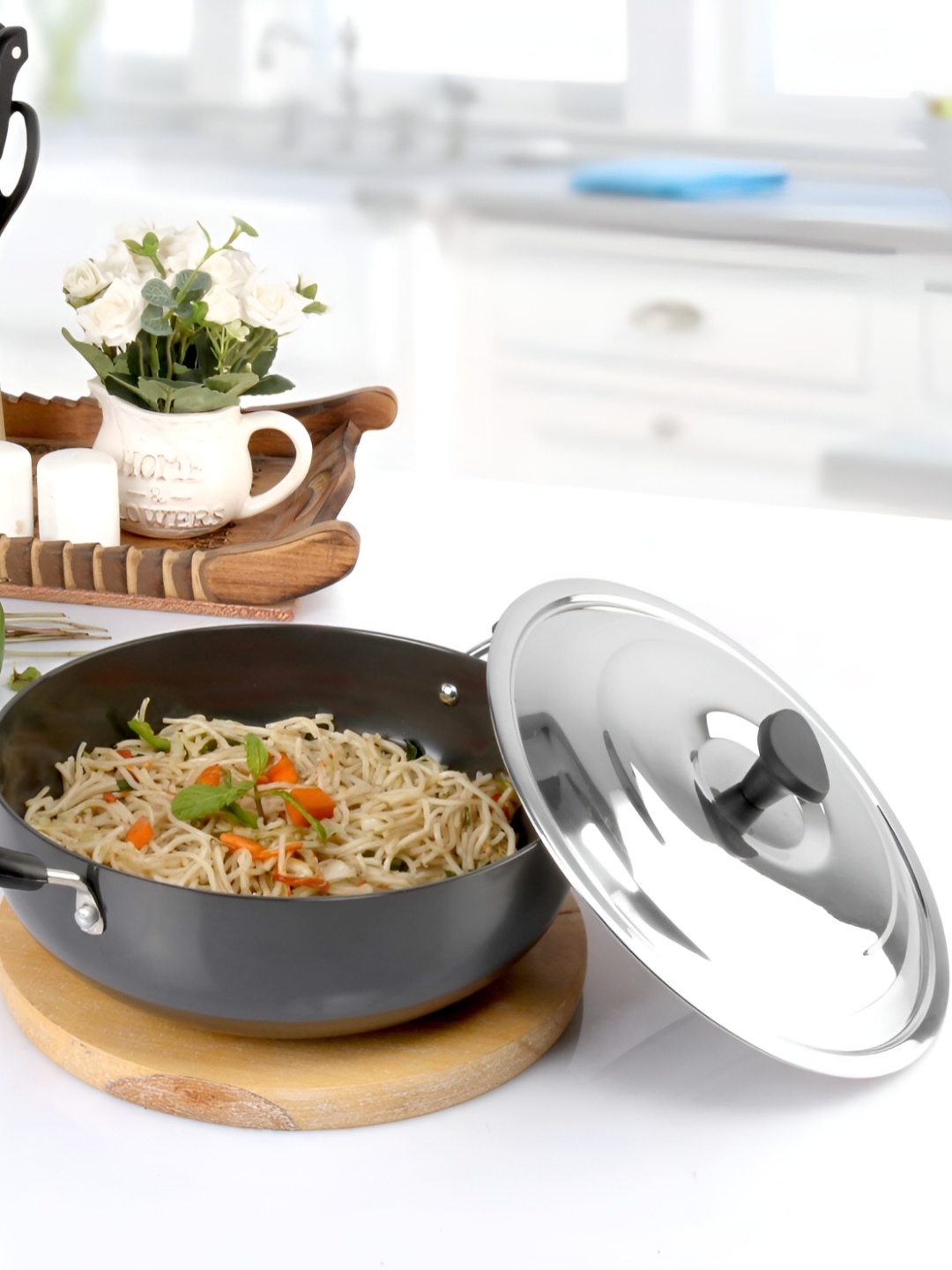 

RBGIIT Black Carbon Steel Dishwasher and Microwave Safe Kadhai