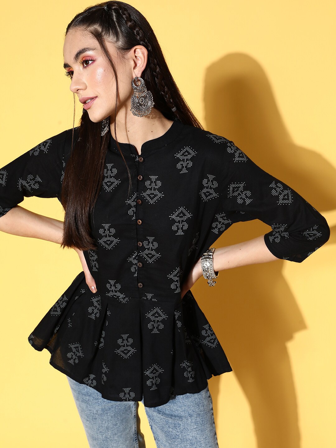 

ZOLA Black Ethnic Motifs Printed Mandarin Collar Tunic