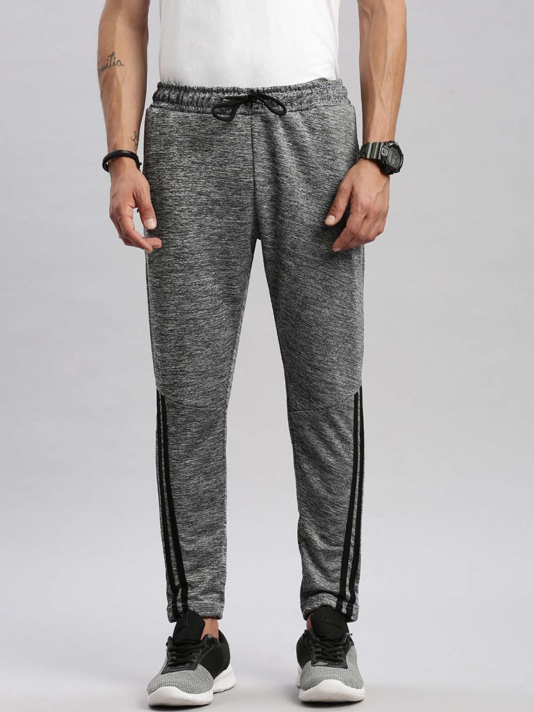 

MADSTO Men Mid-Rise Sports Track Pant, Grey melange
