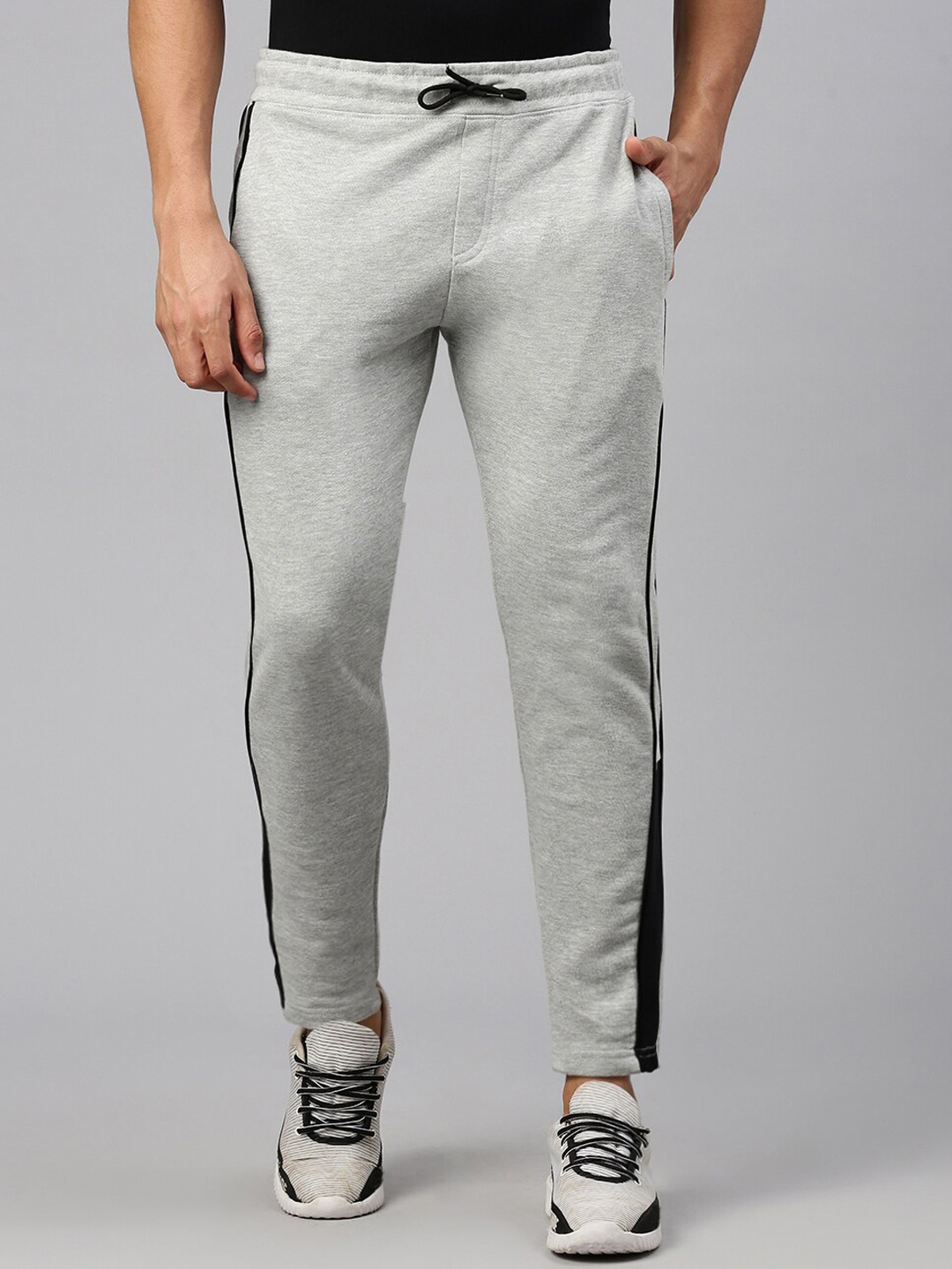 

MADSTO Men Cotton Mid-Rise Track Pants, Grey melange