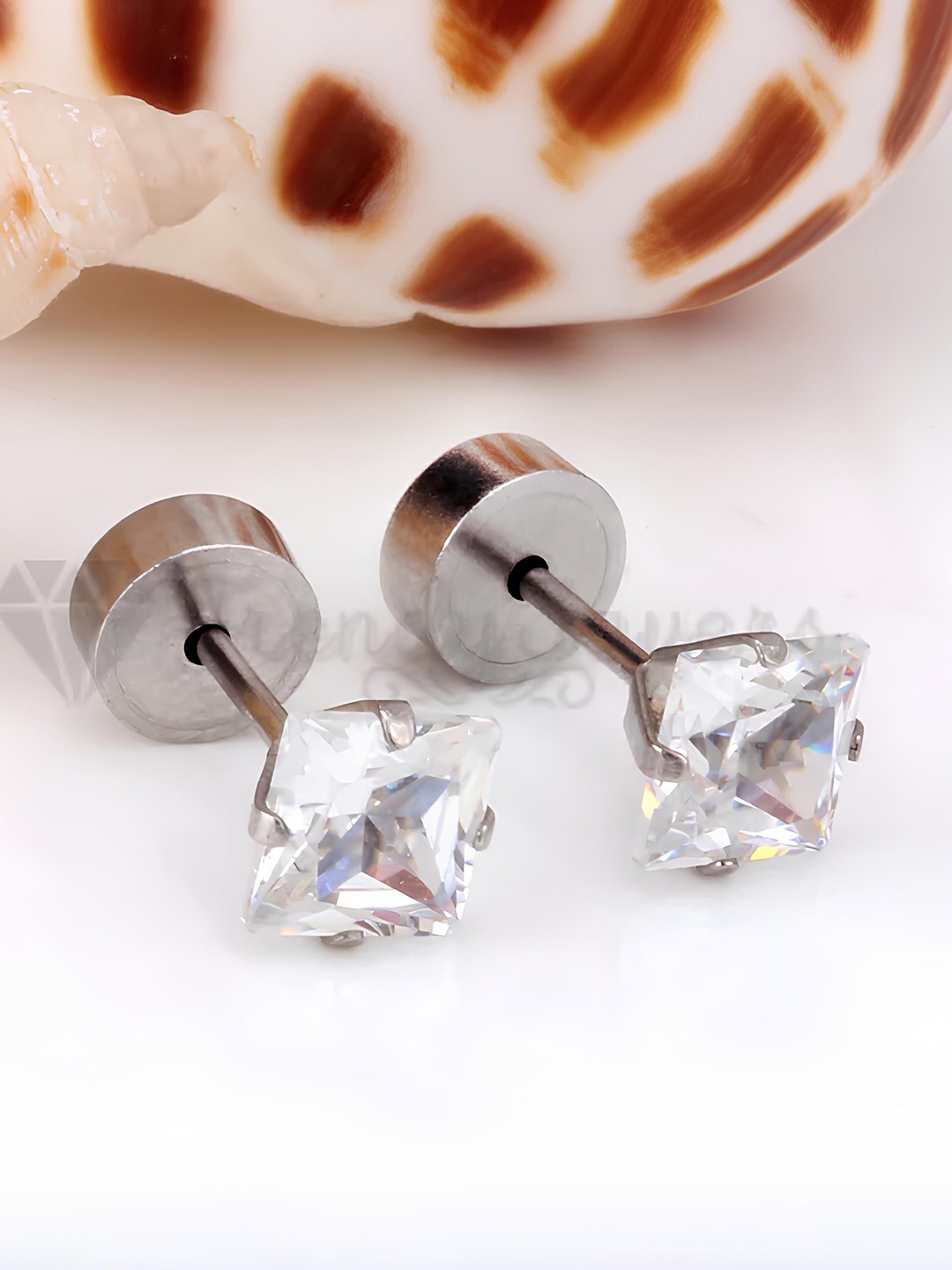 

KARISHMA KREATIONS Unisex Set Of 6 Gold-Plated Cubic Zirconia-Studded Studs Earrings