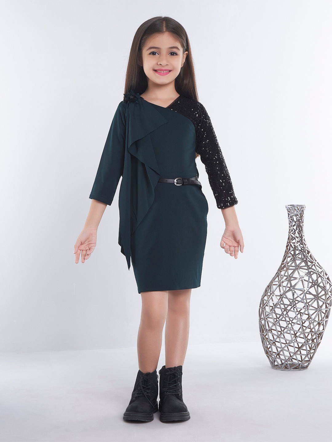 

Ministitch Girls Bow Sequined Ruffled Cotton Bodycon Dress With Belt, Green