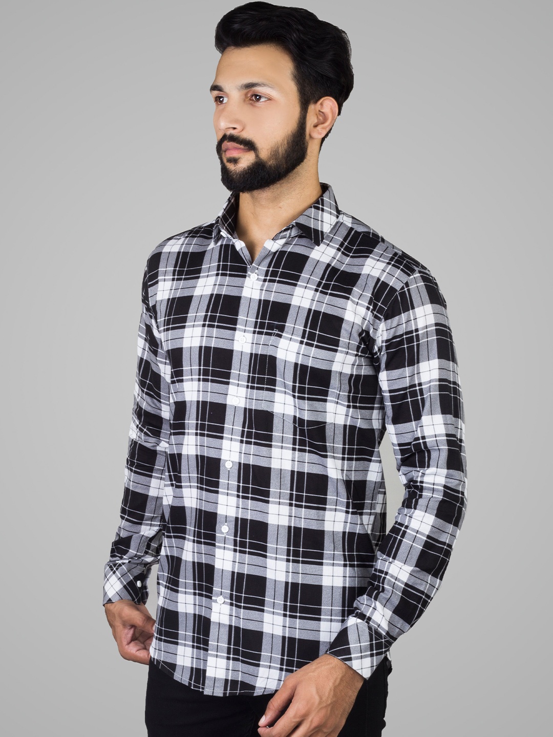 

INDIAN THREADS India Slim Fit Tartan Checked Cotton Casual Shirt, Black