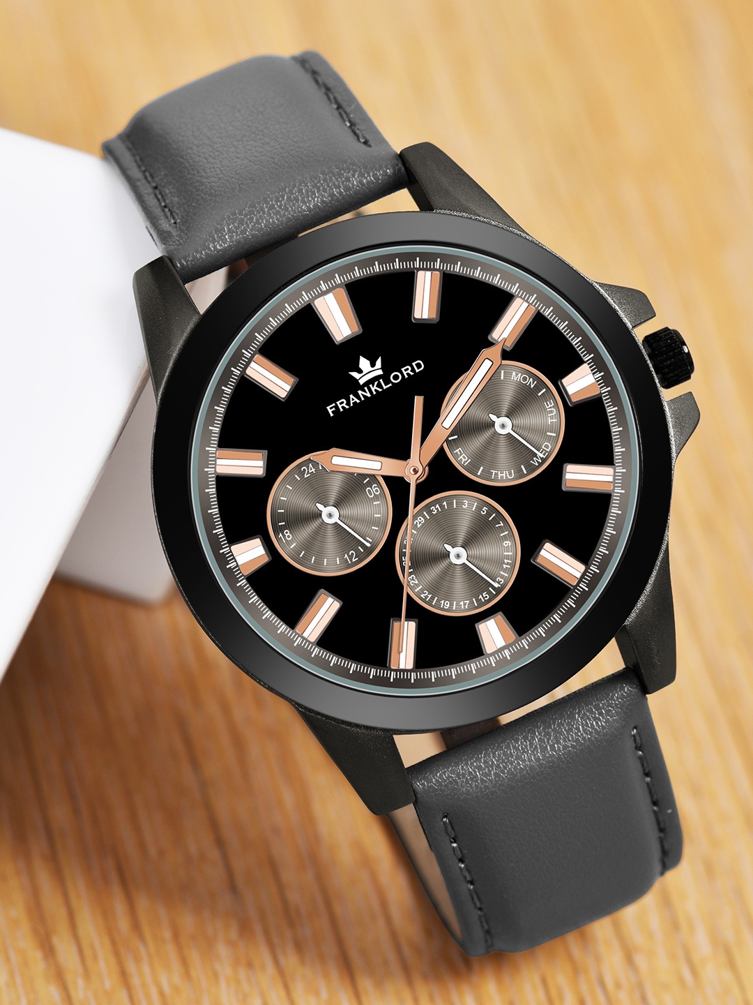 

Franklord Men Round Shaped Leather Straps Analogue Watch F-117 GRG, Black