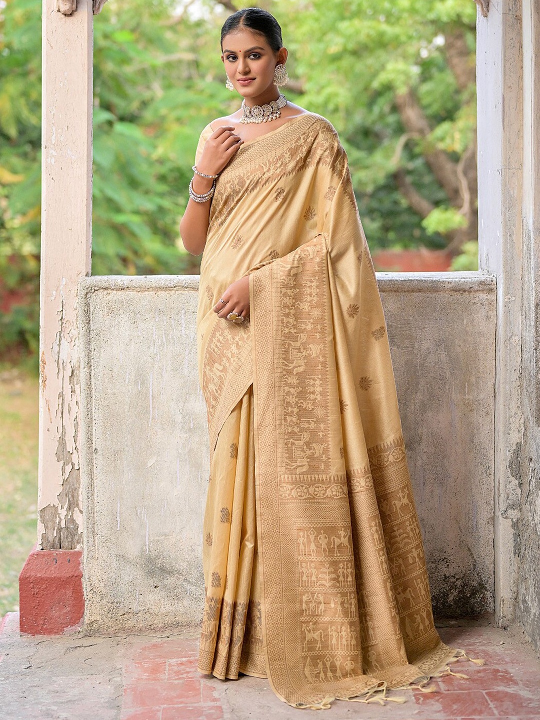 

KARAGIRI Ethnic Motifs Woven Design Saree, Cream