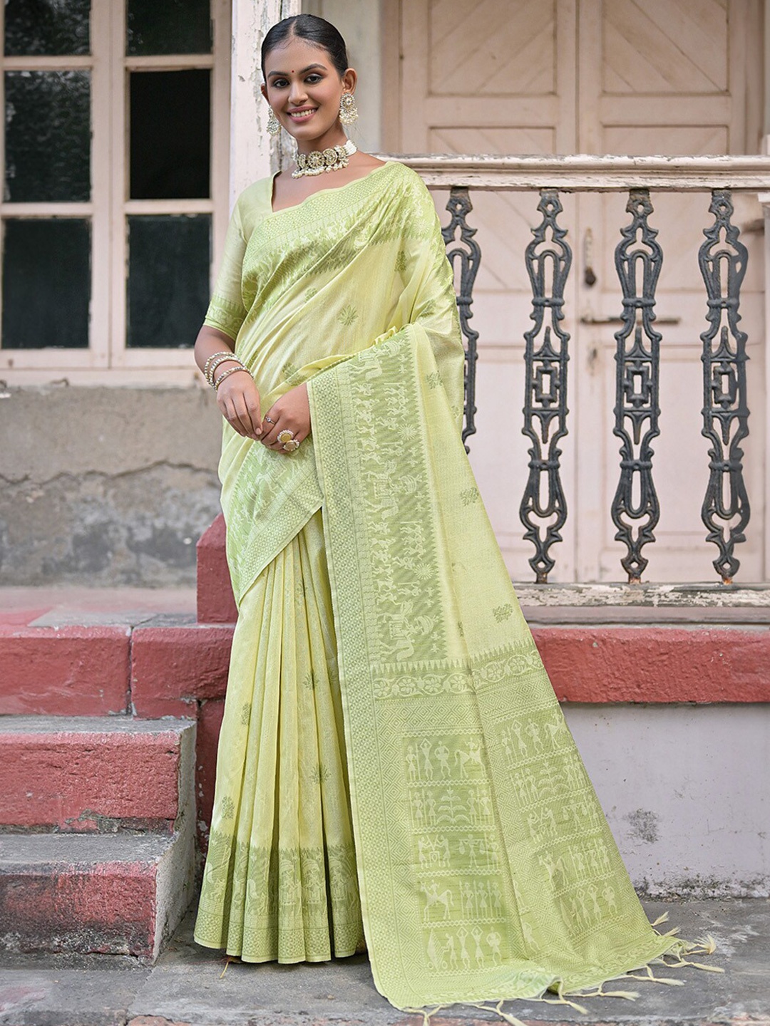 

KARAGIRI Ethnic Motifs Woven Design Zari Saree, Green