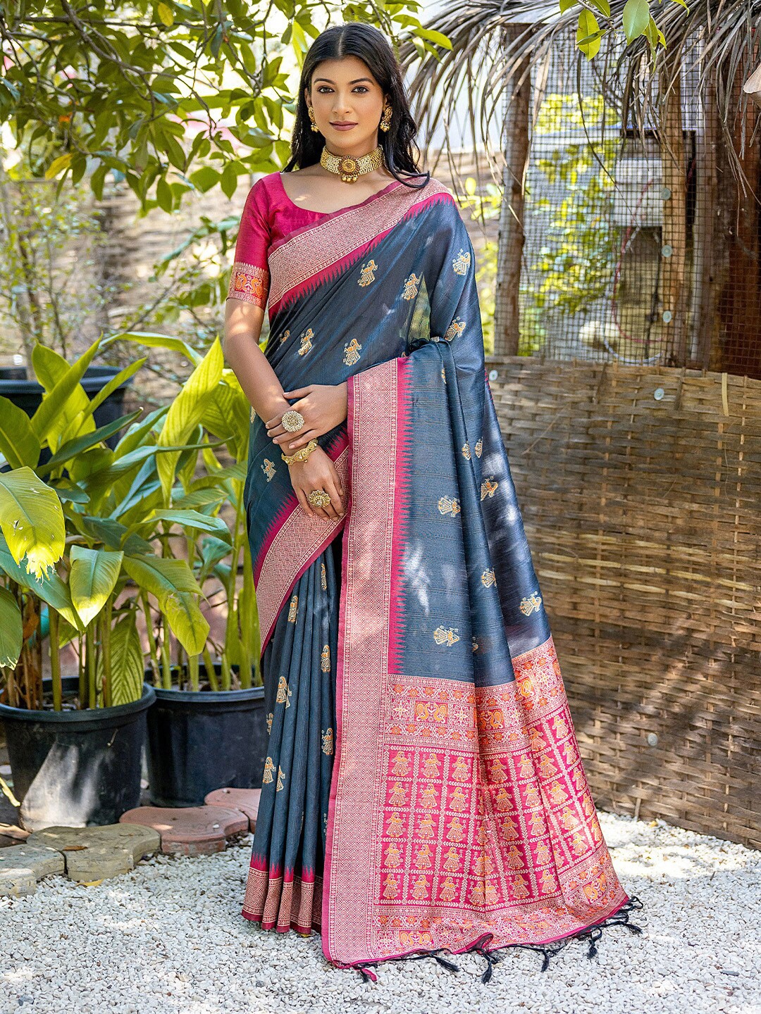 

KARAGIRI Ethnic Motifs Woven Design Zari Tussar Saree, Grey