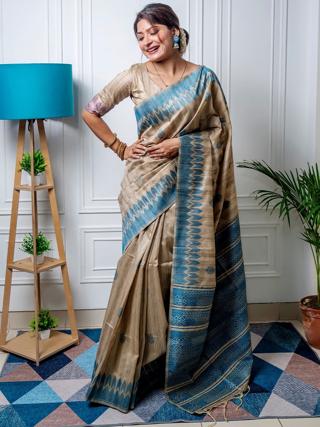 

KARAGIRI Ethnic Motifs Woven Design Tussar Saree, Teal