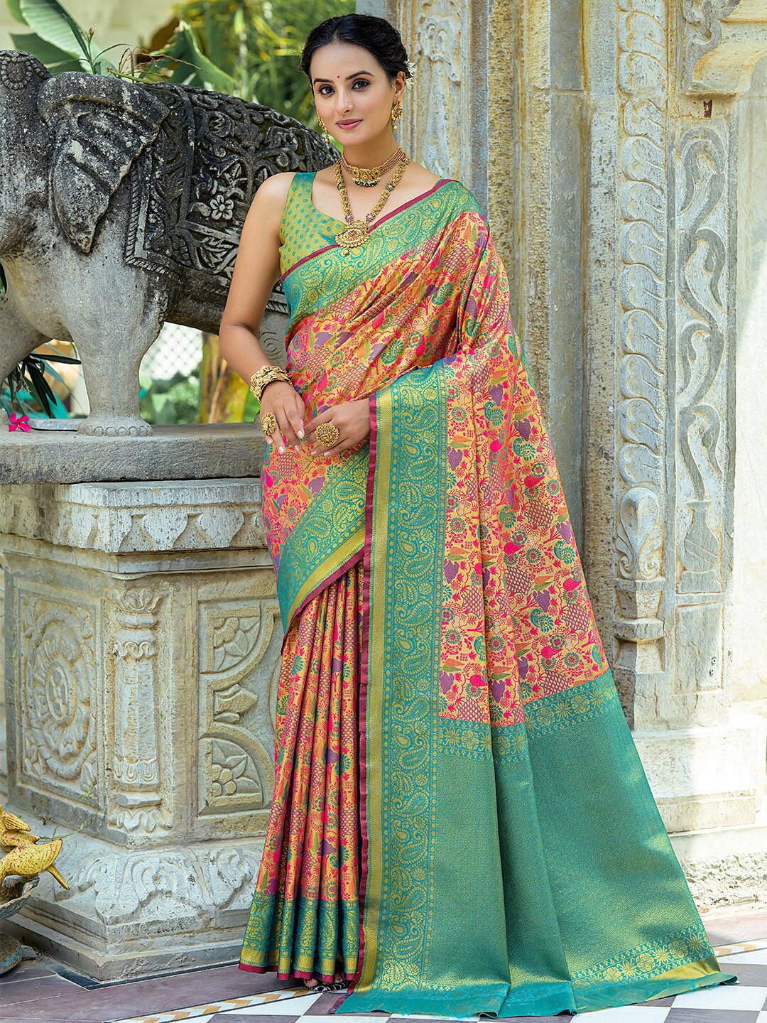 

KARAGIRI Ethnic Motifs Woven Design Zari Kanjeevaram Saree, Yellow