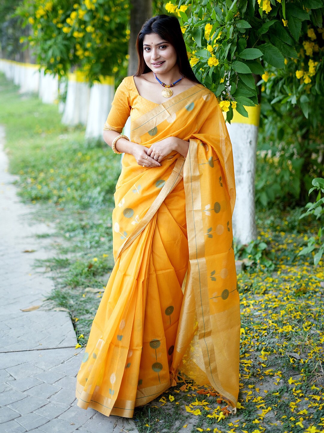 

KARAGIRI Ethnic Motifs Woven Design Zari Silk Cotton Saree, Yellow