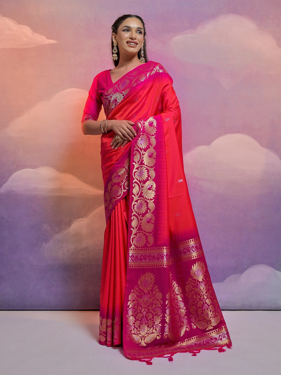 

KARAGIRI Ethnic Motifs Woven Design Zari Saree, Pink