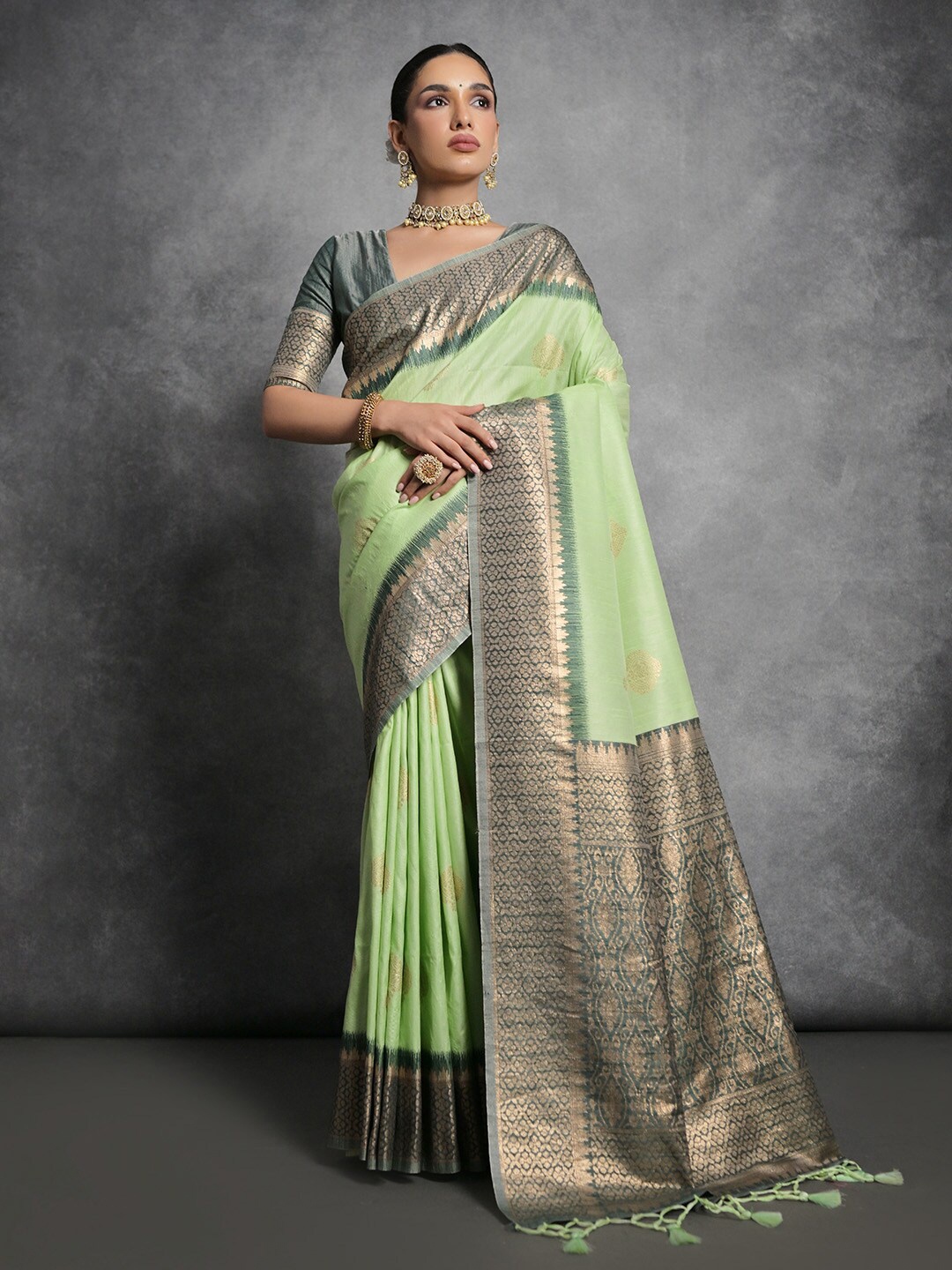 

KARAGIRI Ethnic Motifs Woven Design Zari Tussar Saree, Green