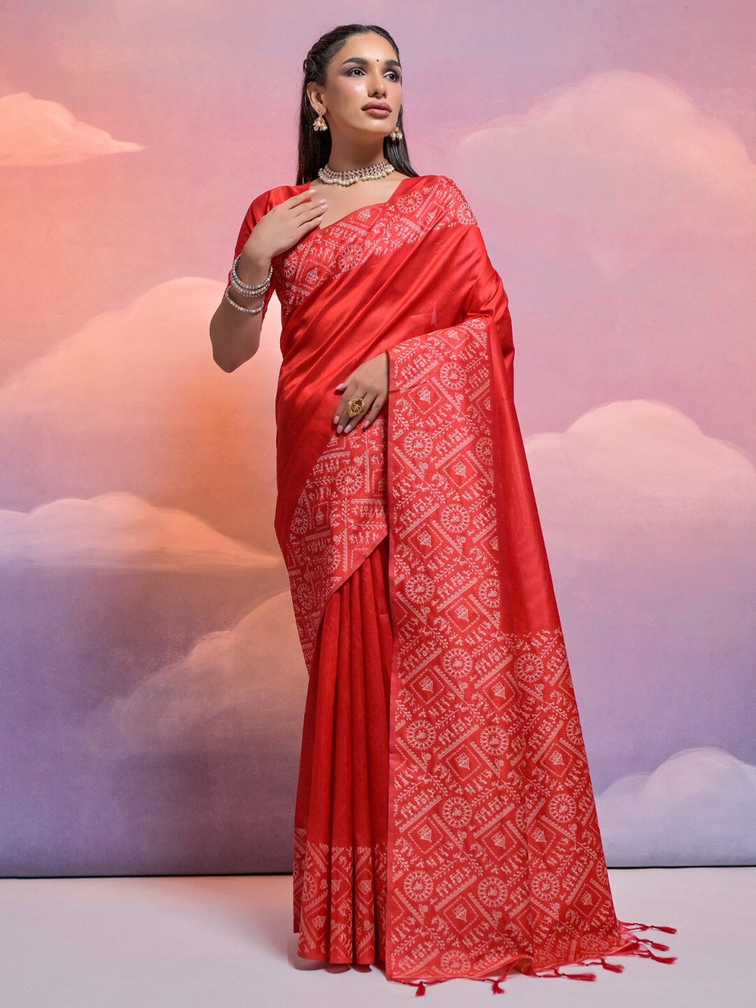 

KARAGIRI Warli Woven Design Saree, Red