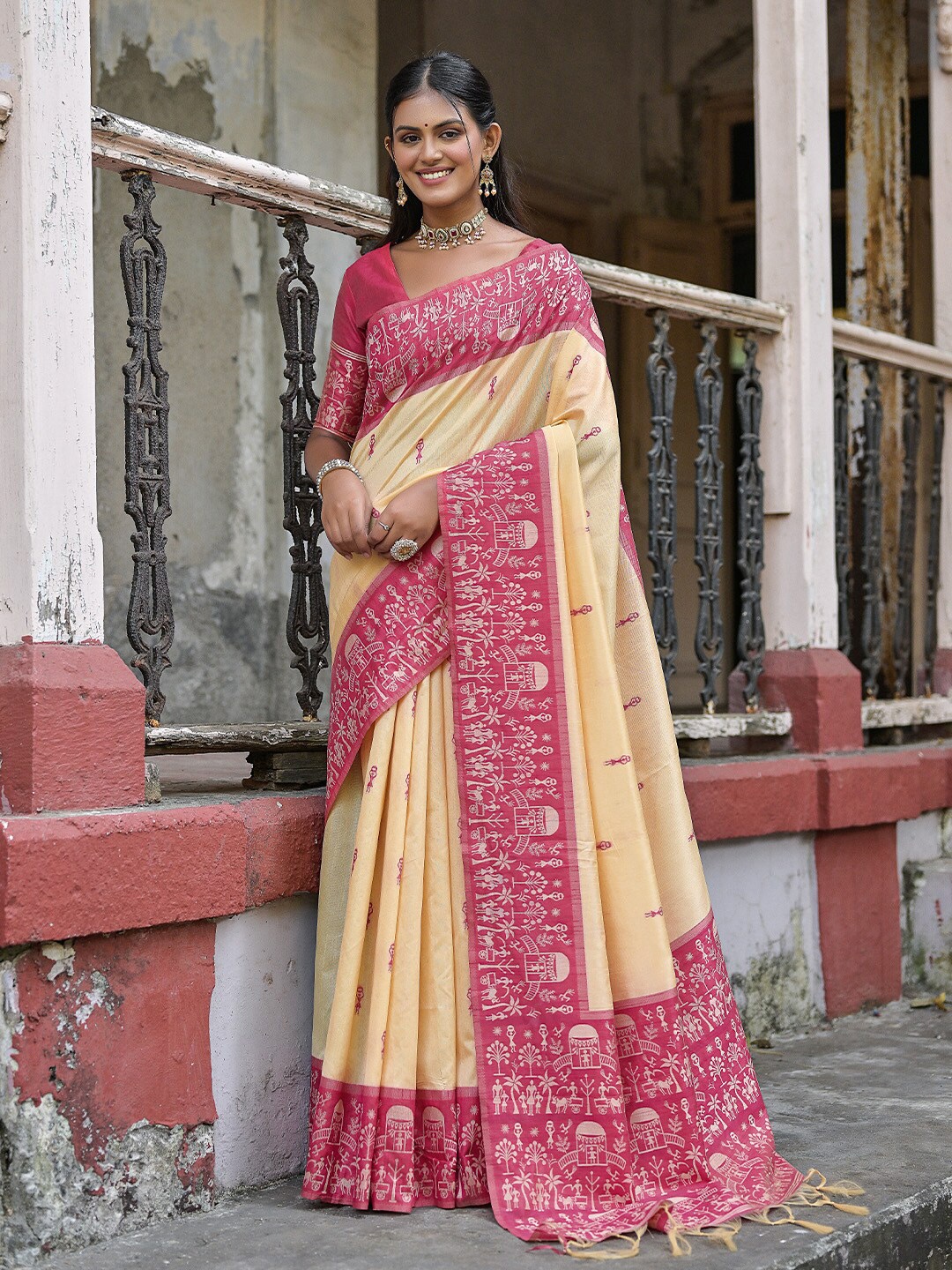 

KARAGIRI Ethnic Motifs Woven Design Saree, Pink