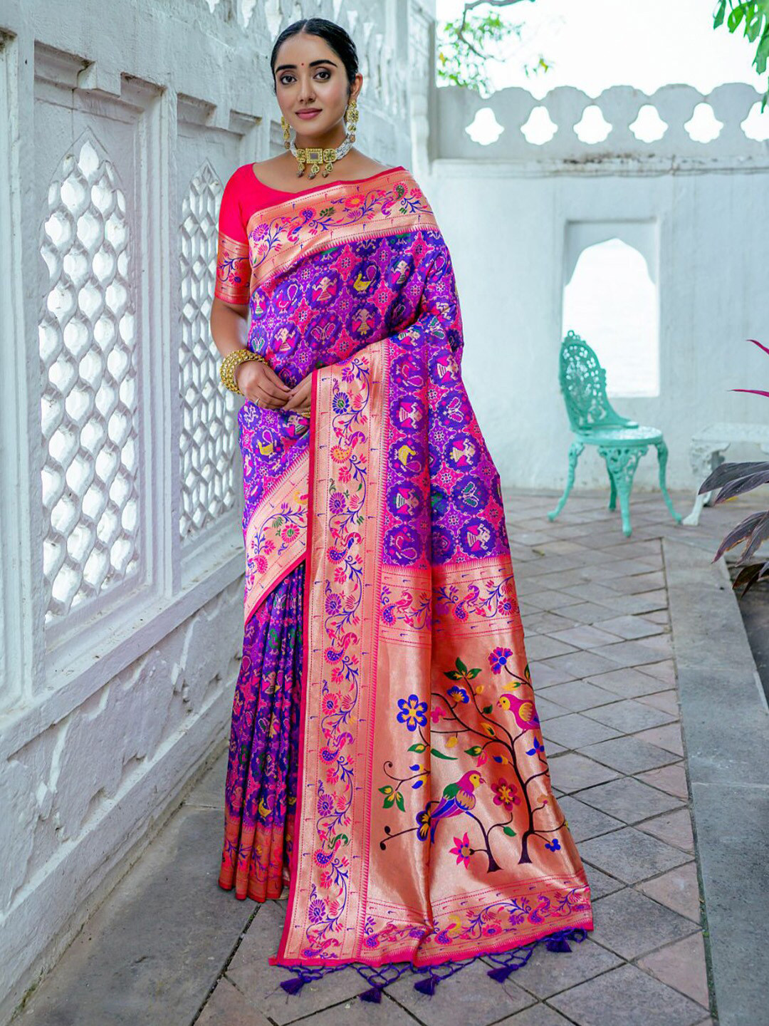 

KARAGIRI Ethnic Motifs Woven Design Zari Paithani Saree, Purple