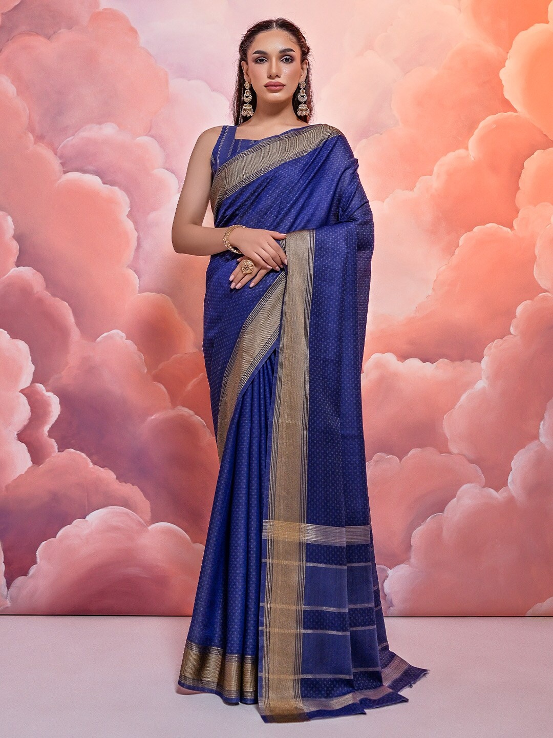

KARAGIRI Woven Design Zari Saree, Blue