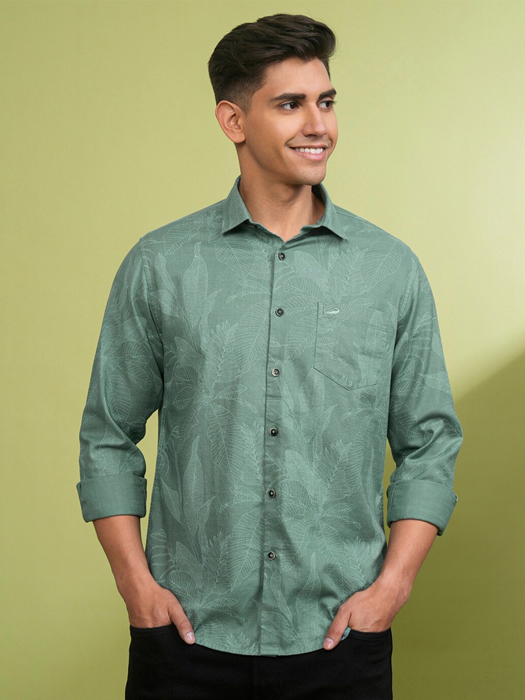 

Crocodile Comfort Floral Printed Spread Collar Cotton Casual Shirt, Green